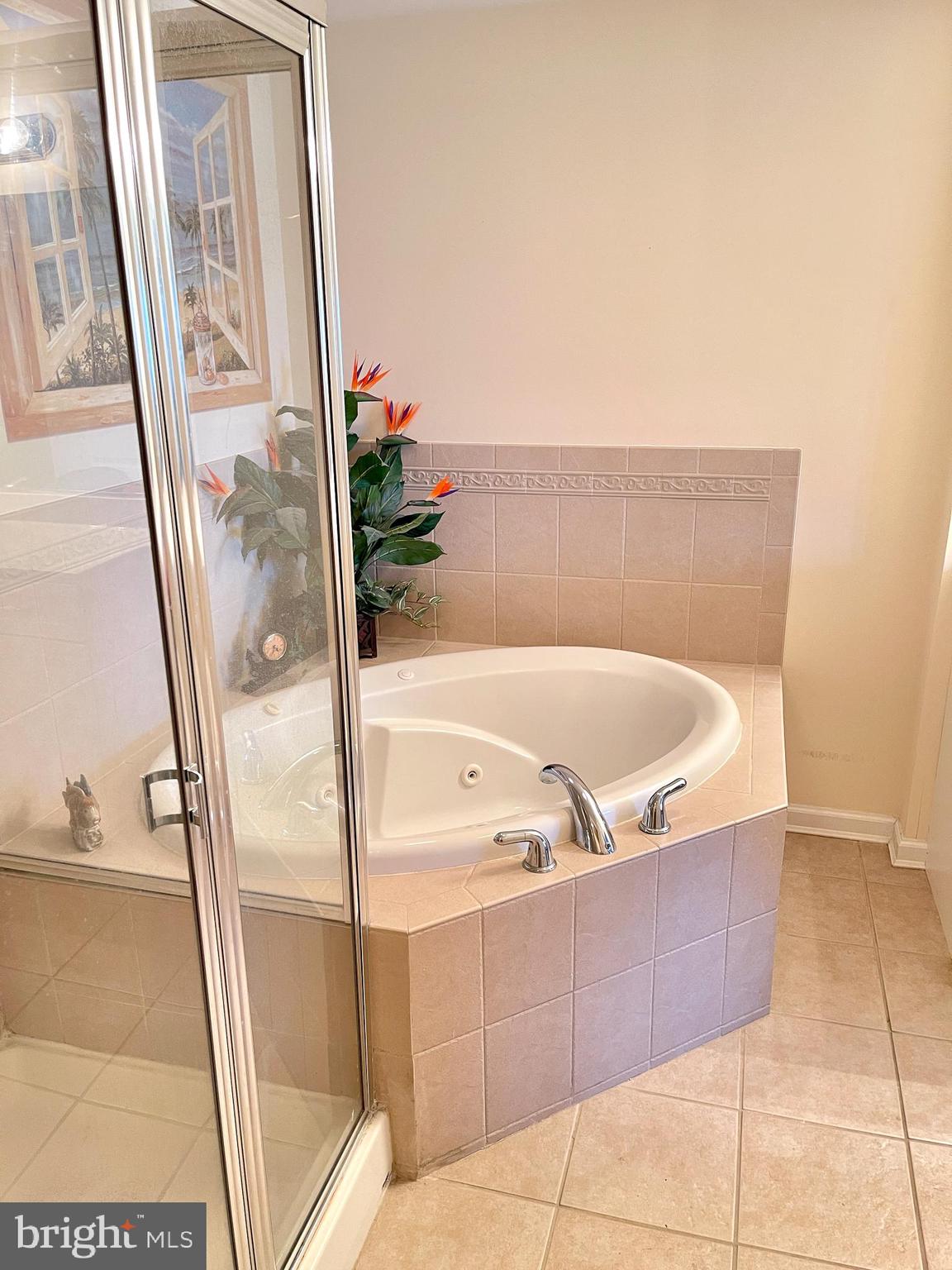 HARBOUR LIGHT CONDOS - Residential