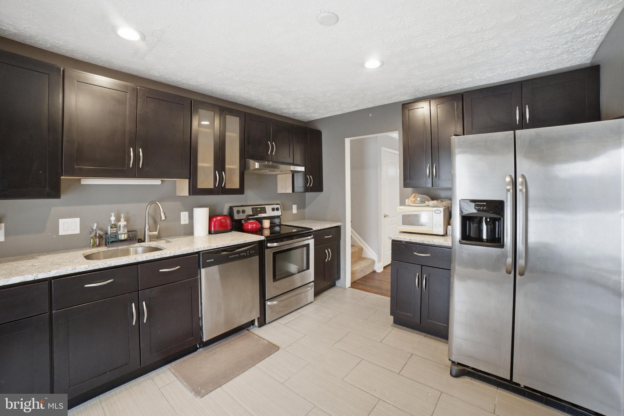 HOLLAWAY ESTATES - Residential