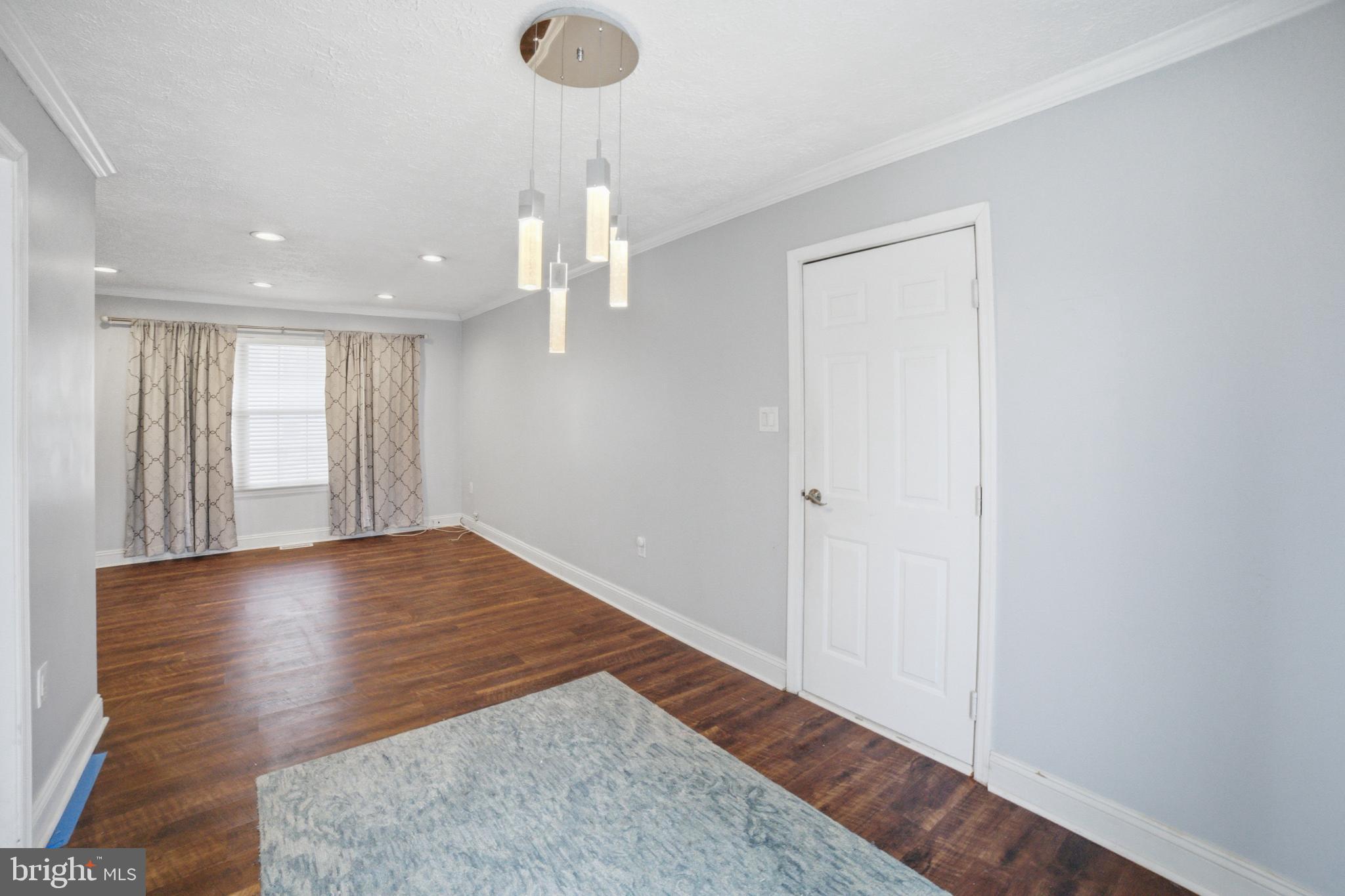 HOLLAWAY ESTATES - Residential