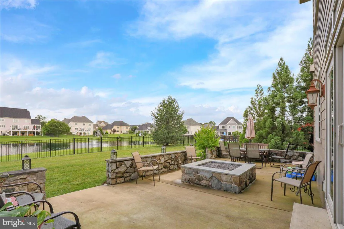 Lititz, Pennsylvania 17543, United States, 4 Bedrooms Bedrooms, ,4 BathroomsBathrooms,Residential,Active,156089