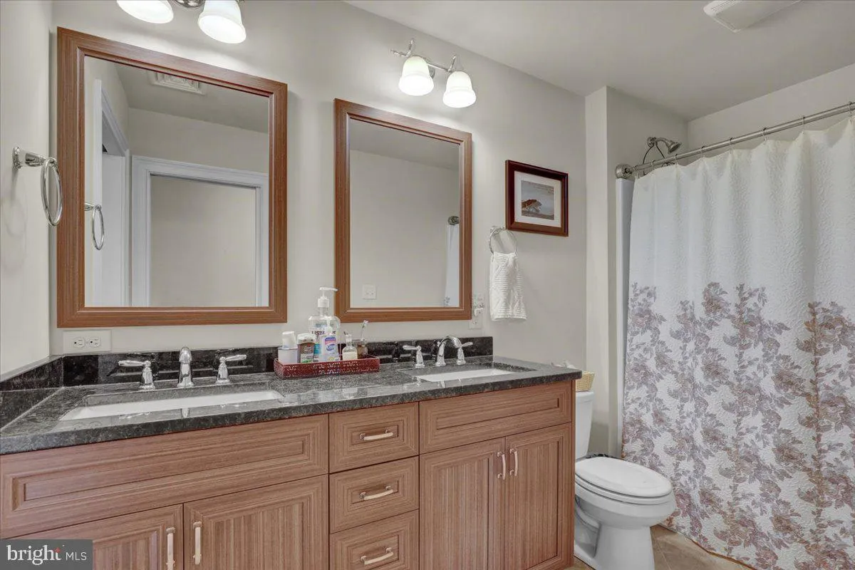 Lititz, Pennsylvania 17543, United States, 4 Bedrooms Bedrooms, ,4 BathroomsBathrooms,Residential,Active,156089