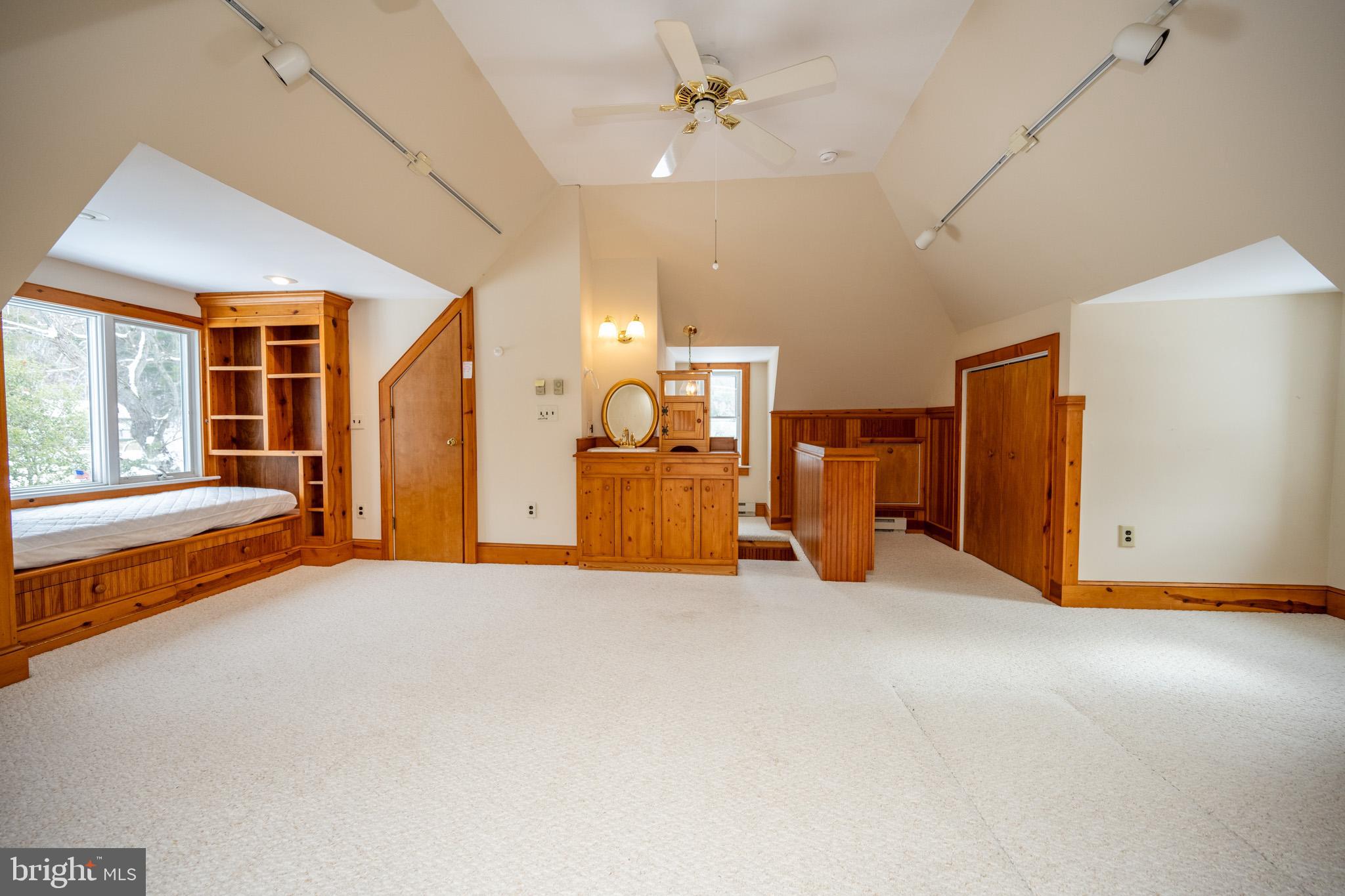 PENN POINT - Residential