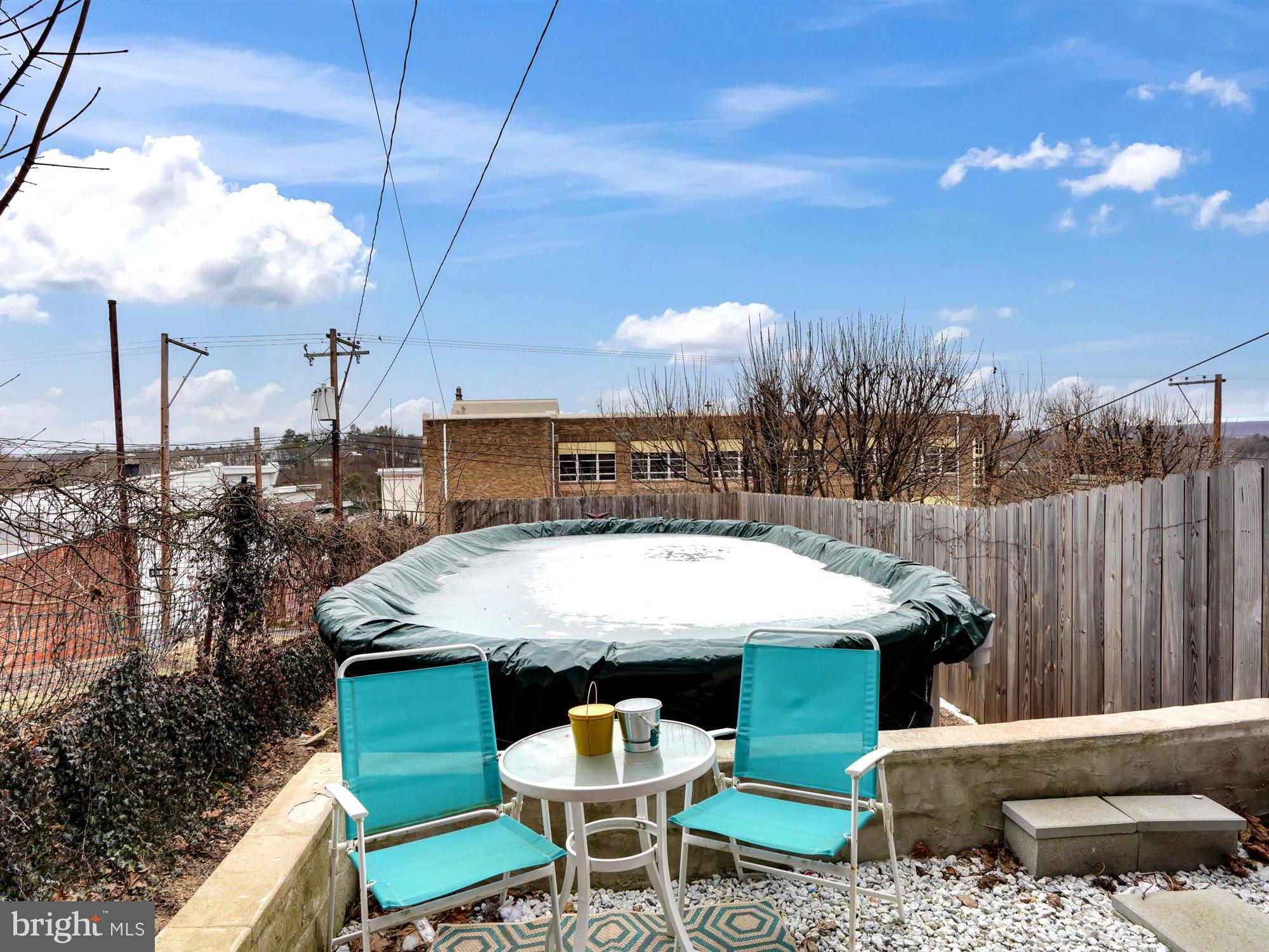 BUNKER HILL - Residential