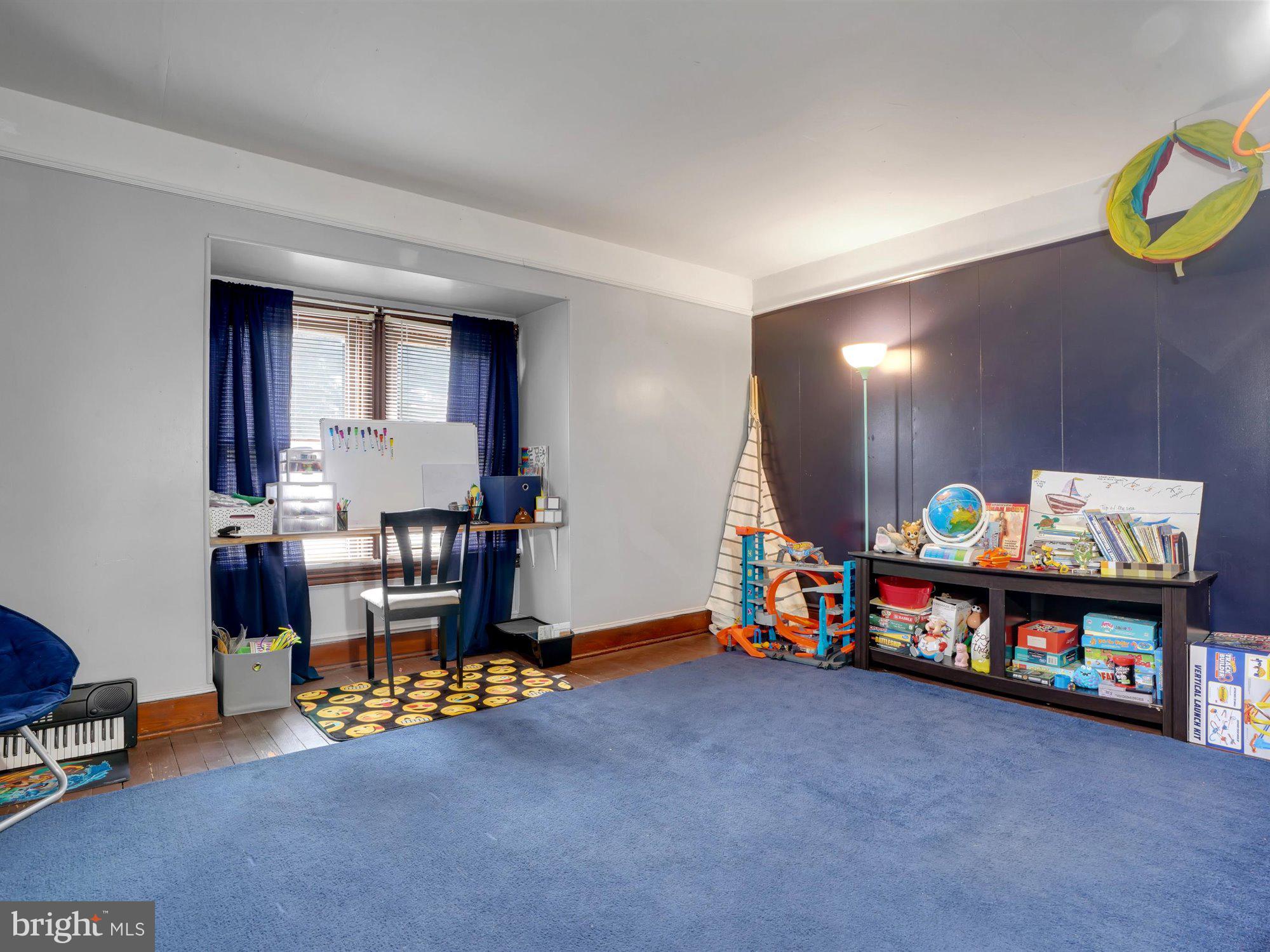 BUNKER HILL - Residential