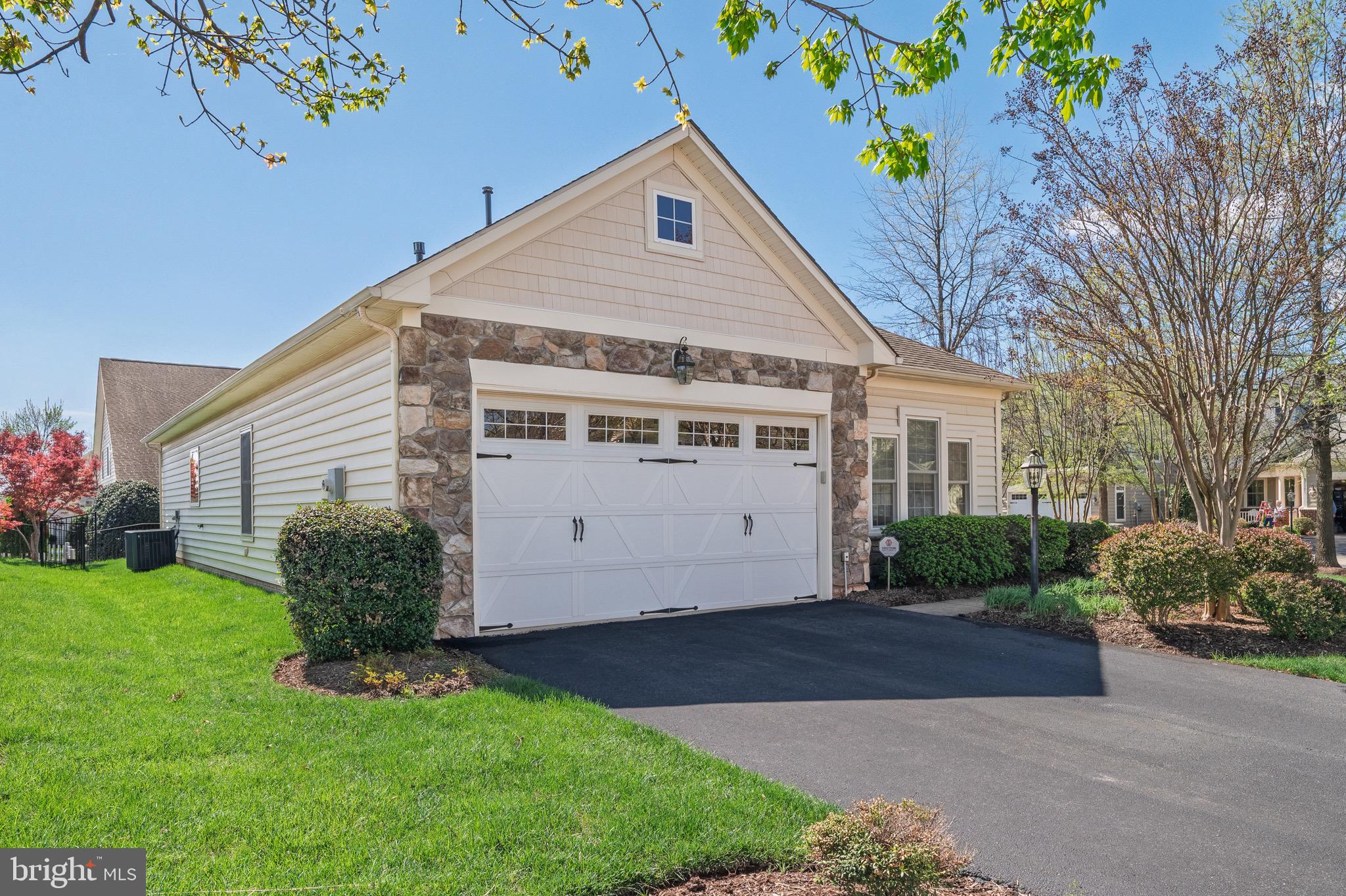 44345 SUNSET MAPLE DRIVE