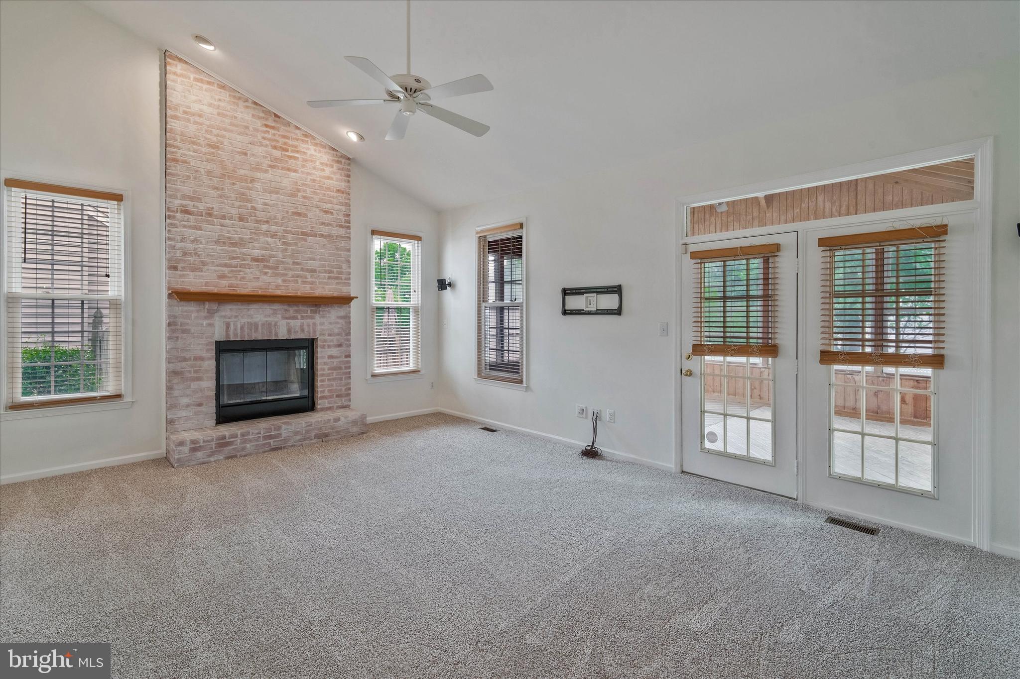 MONTGOMERY MEADOWS - Residential