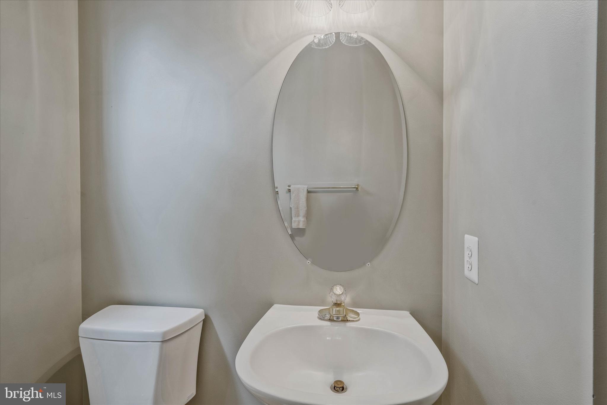 MONTGOMERY MEADOWS - Residential