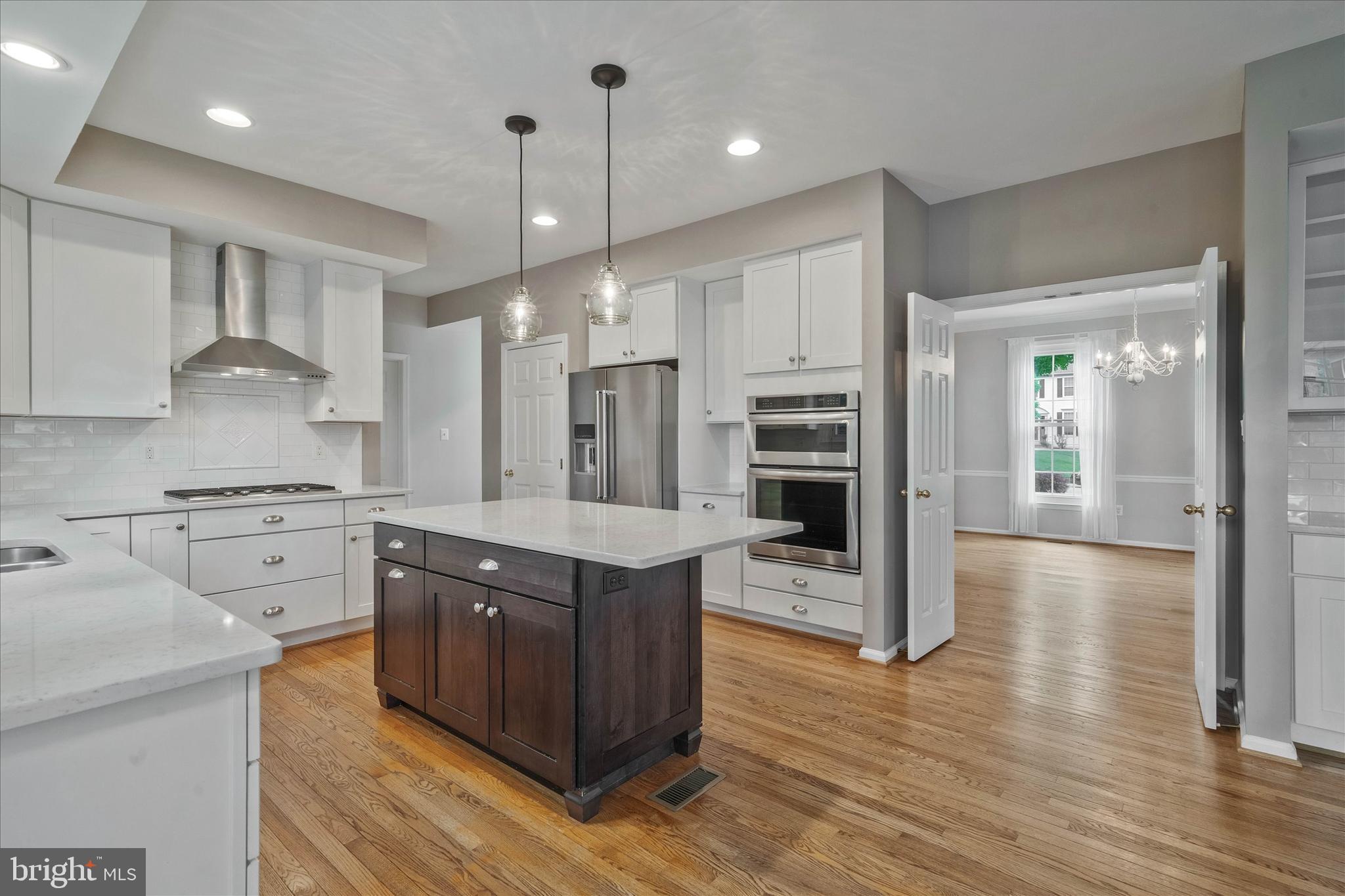 MONTGOMERY MEADOWS - Residential