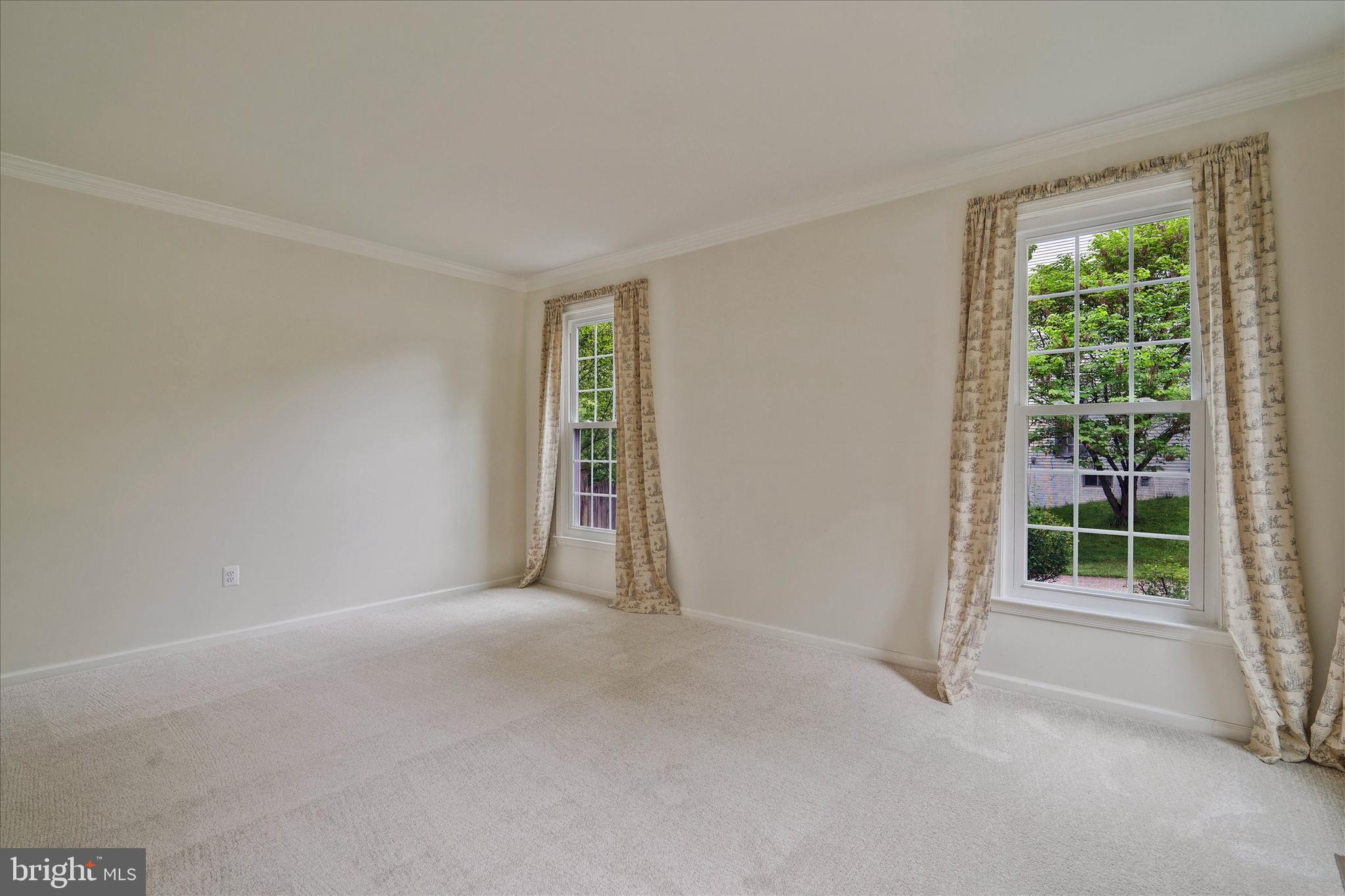 MONTGOMERY MEADOWS - Residential