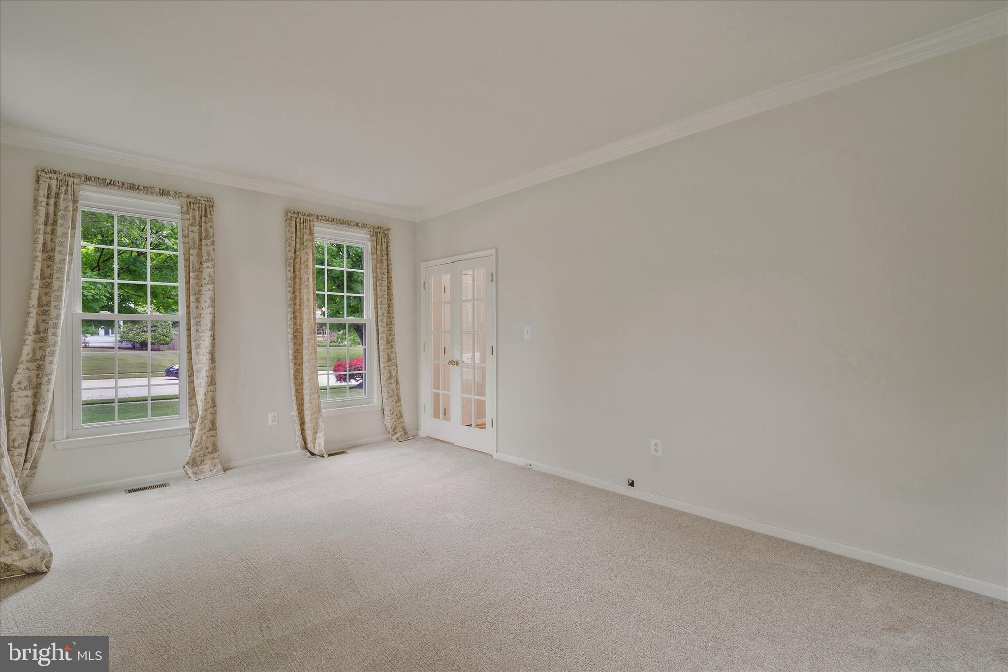 MONTGOMERY MEADOWS - Residential