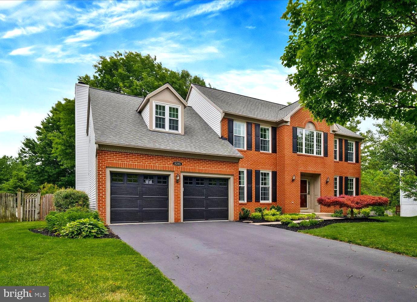 MONTGOMERY MEADOWS - Residential