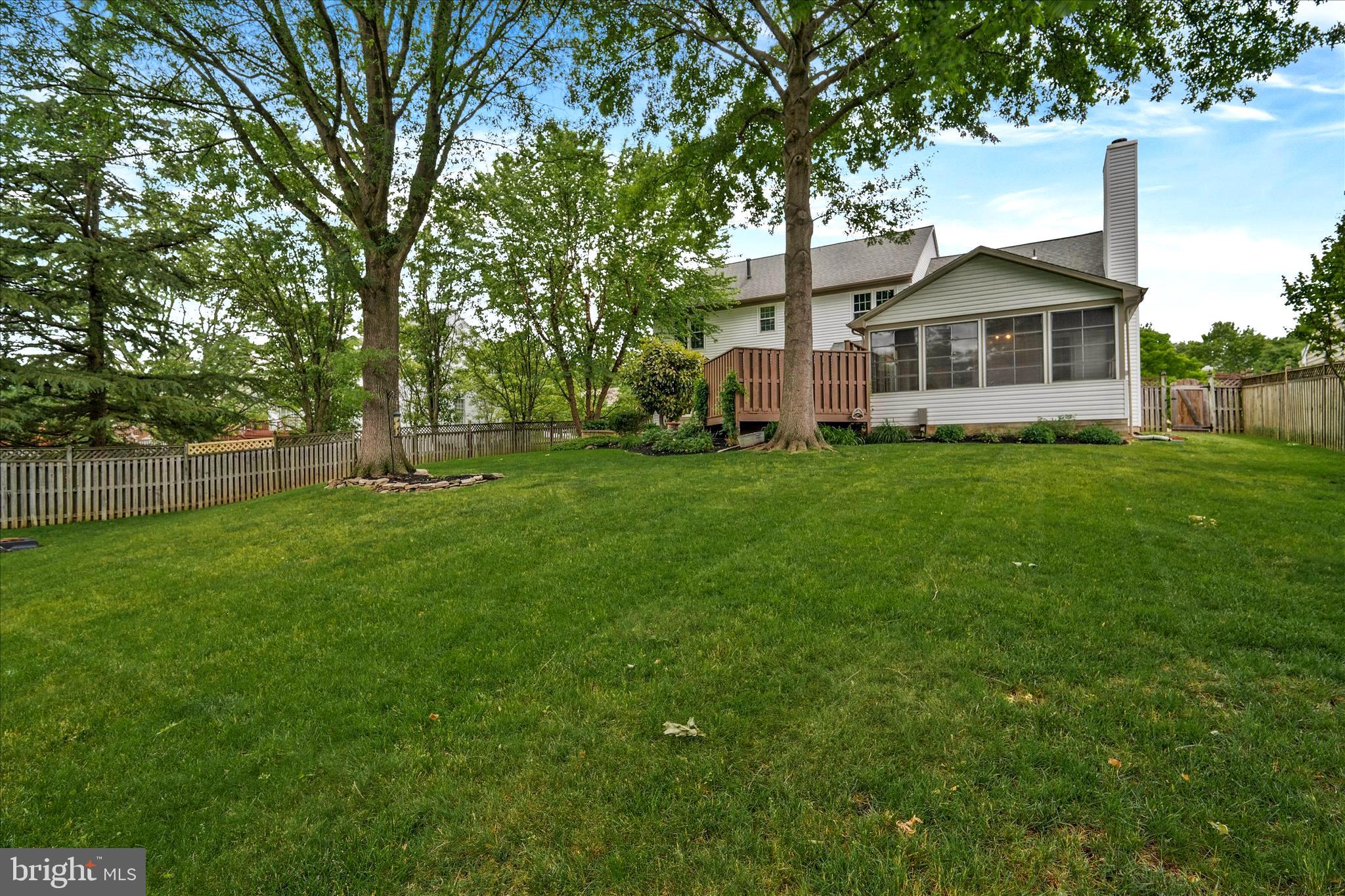 MONTGOMERY MEADOWS - Residential