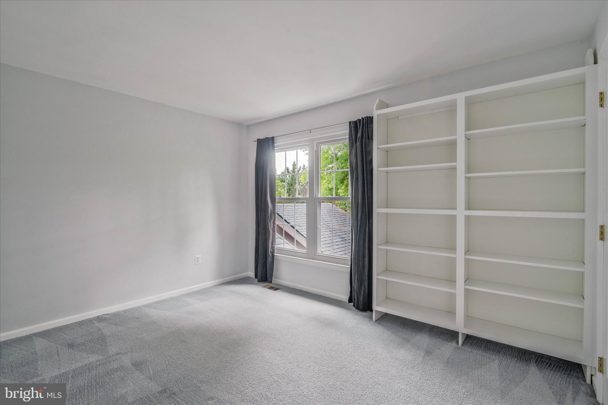 MONTGOMERY MEADOWS - Residential