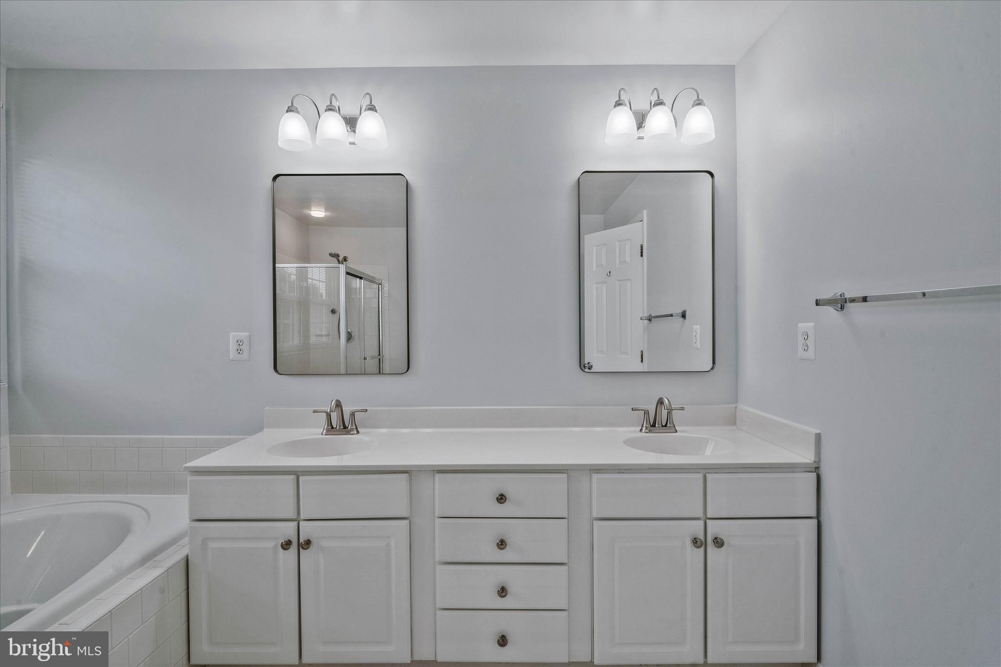 MONTGOMERY MEADOWS - Residential