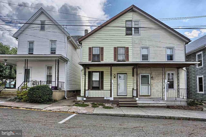 Come to Halifax to see this 3 bed 1.5 bath home ready for your living pleasure! Updated 1st & 2nd fl bathrooms, new 2nd fl carpeting, fresh paint throughout, new kitchen countertops, 1st fl laundry & freshly painted front porch w/new outdoor carpeting. Possible 4th bedroom in attic. Garage space for your vehicle or shop, hot tub & playset included. Schedule a showing, today! 12 mo home warranty w/acceptable offer.