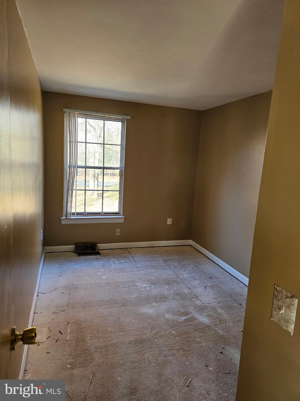 HUNTINGTON - Residential