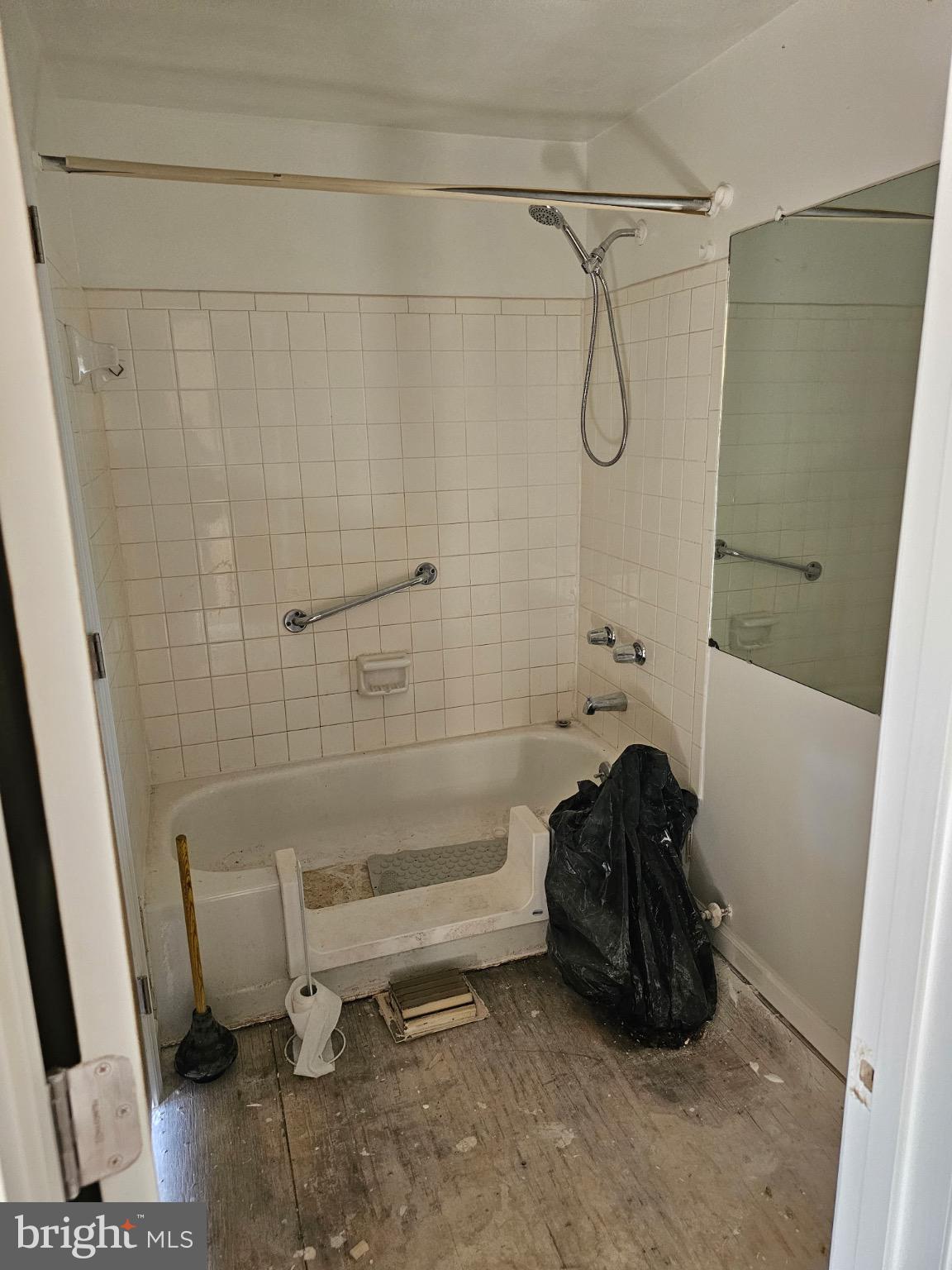 HUNTINGTON - Residential