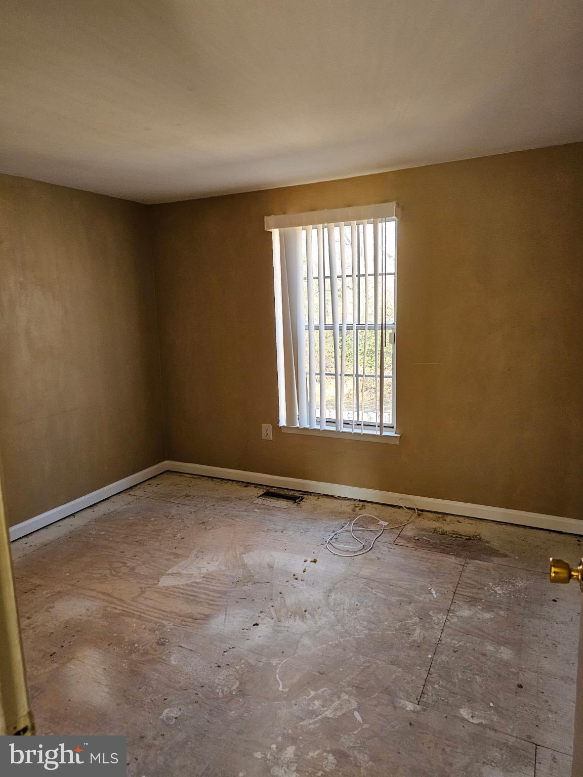 HUNTINGTON - Residential