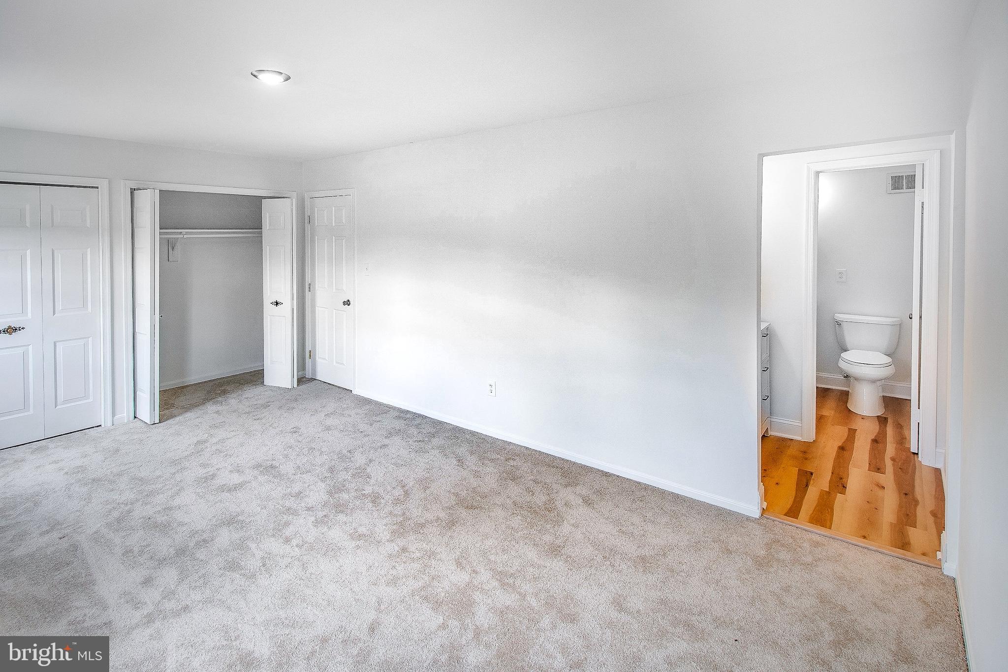 ROYAL COURT - Residential Lease