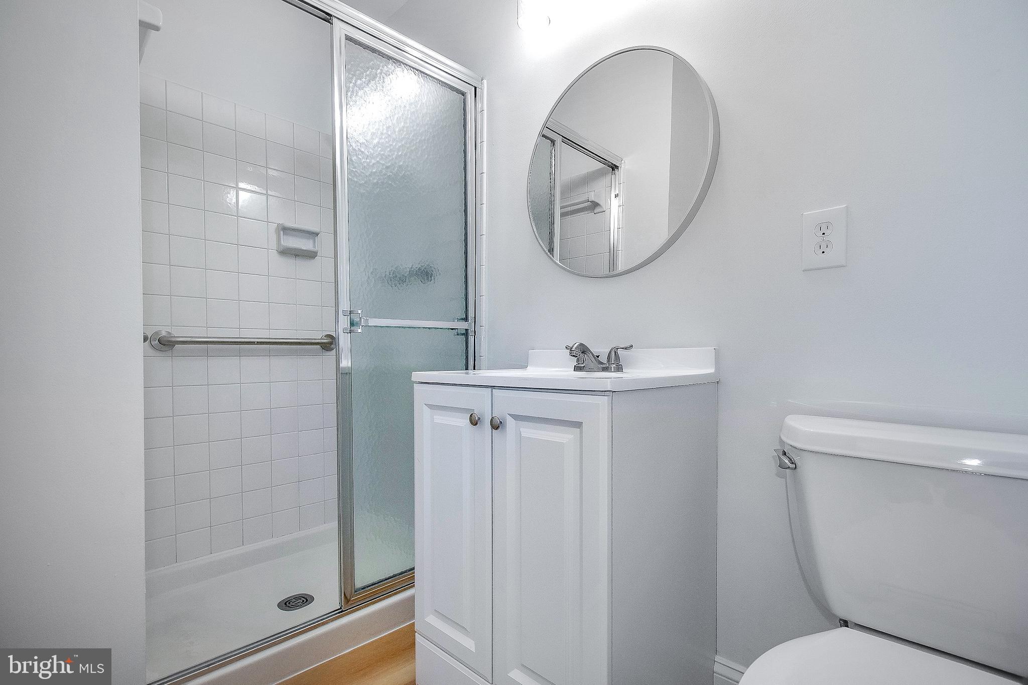 ROYAL COURT - Residential Lease