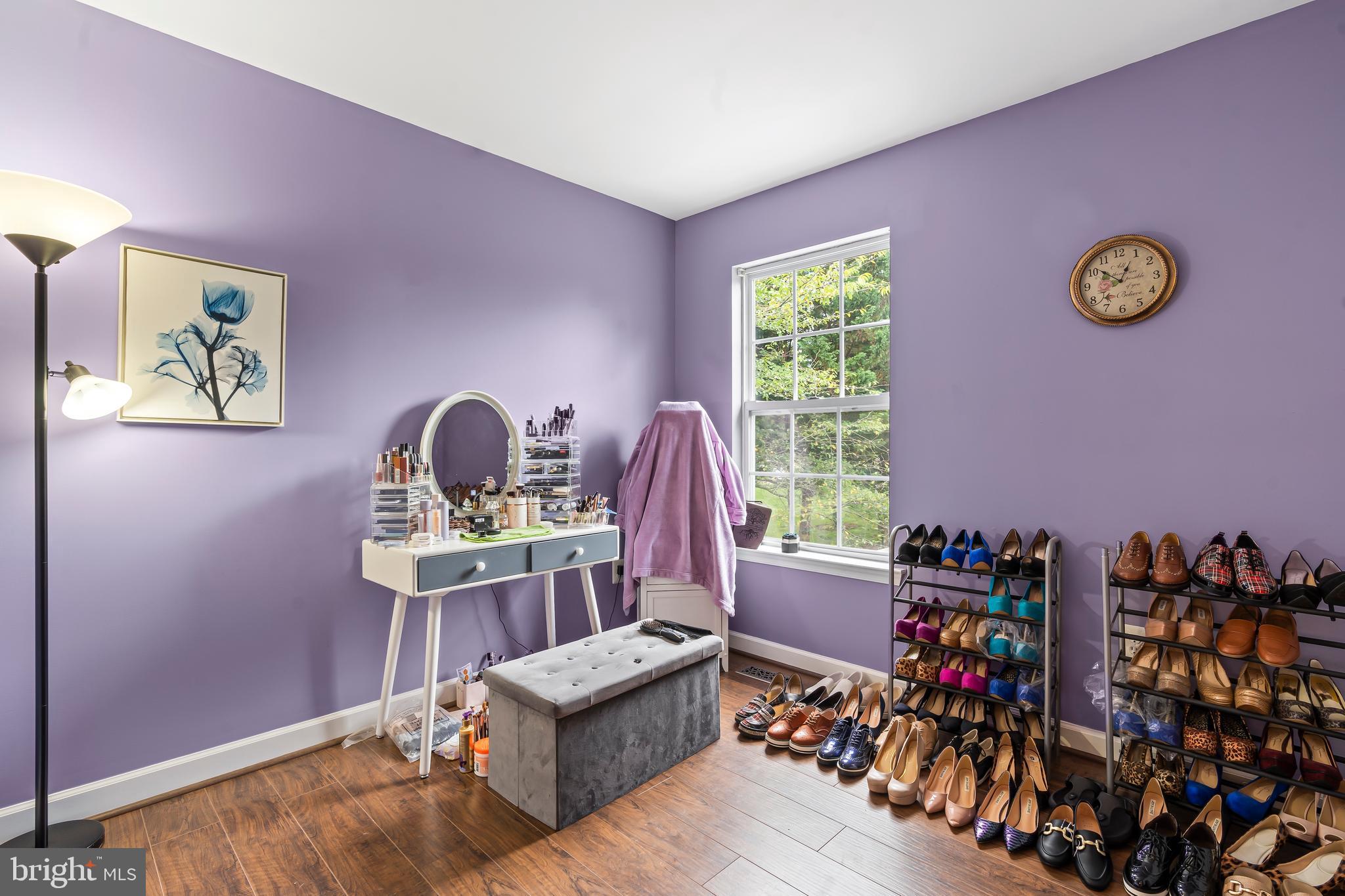 FOXLEIGH MEADOWS - Residential