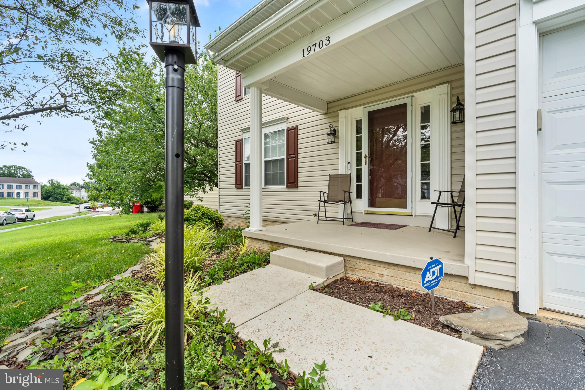 FOXLEIGH MEADOWS - Residential