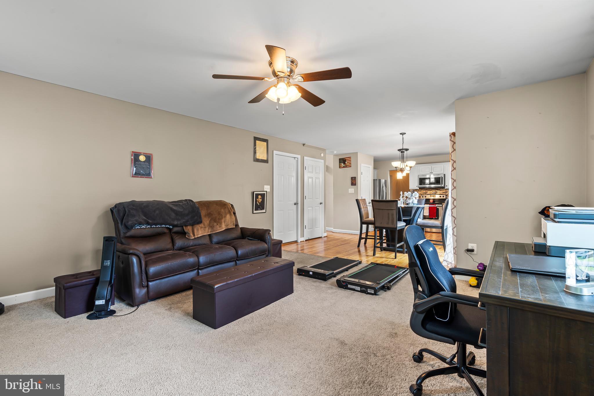 FOXLEIGH MEADOWS - Residential