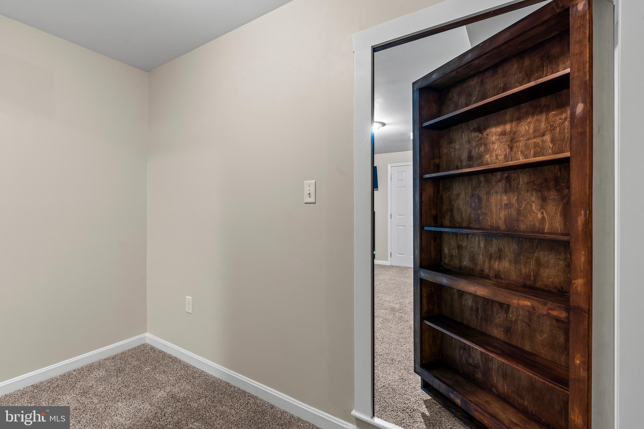 FOXLEIGH MEADOWS - Residential