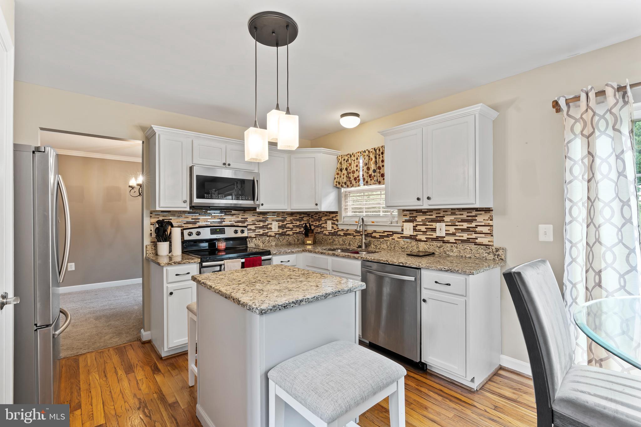 FOXLEIGH MEADOWS - Residential