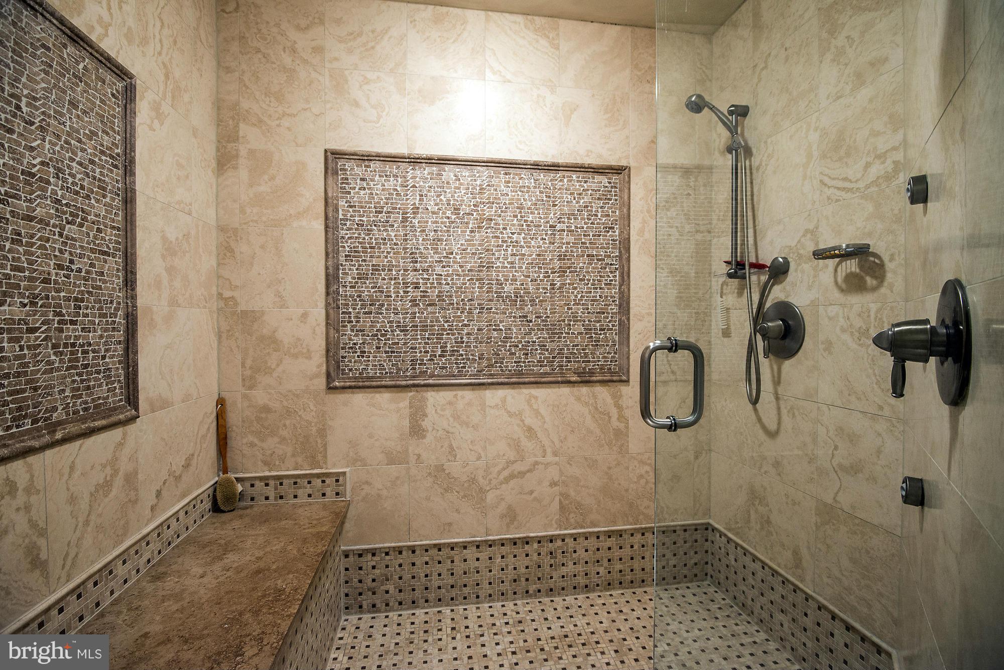 AVENEL - Residential