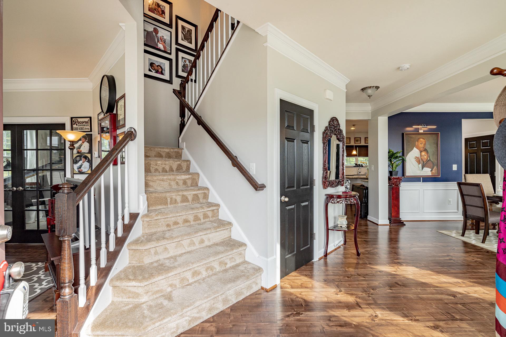 EAGLES POINTE - Residential