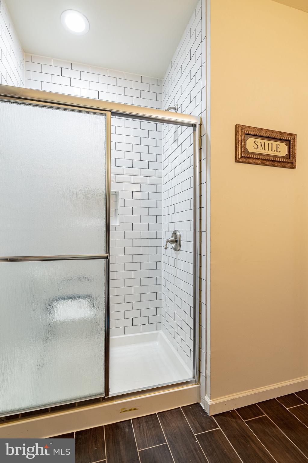 EAGLES POINTE - Residential