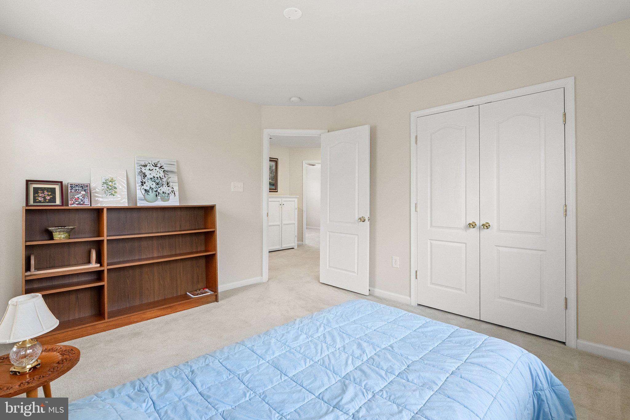 WAKELAND MANOR - Residential