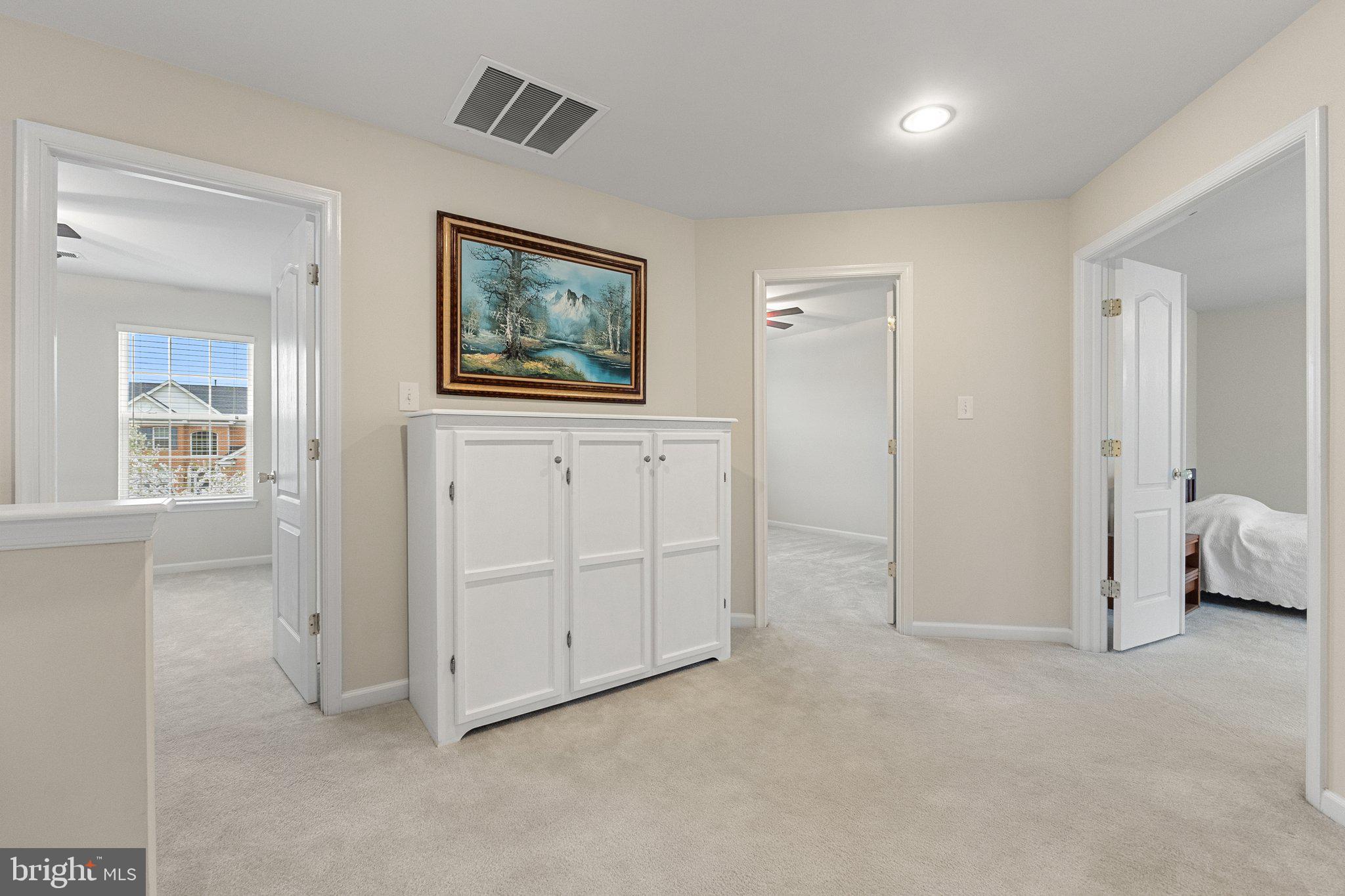 WAKELAND MANOR - Residential