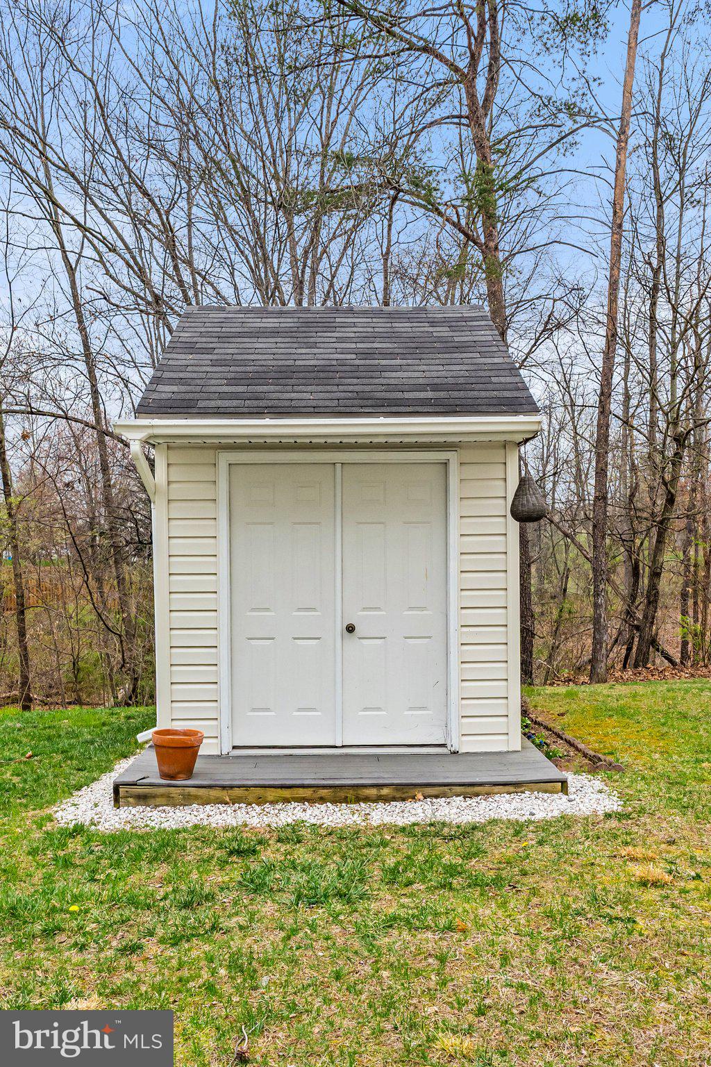 WAKELAND MANOR - Residential