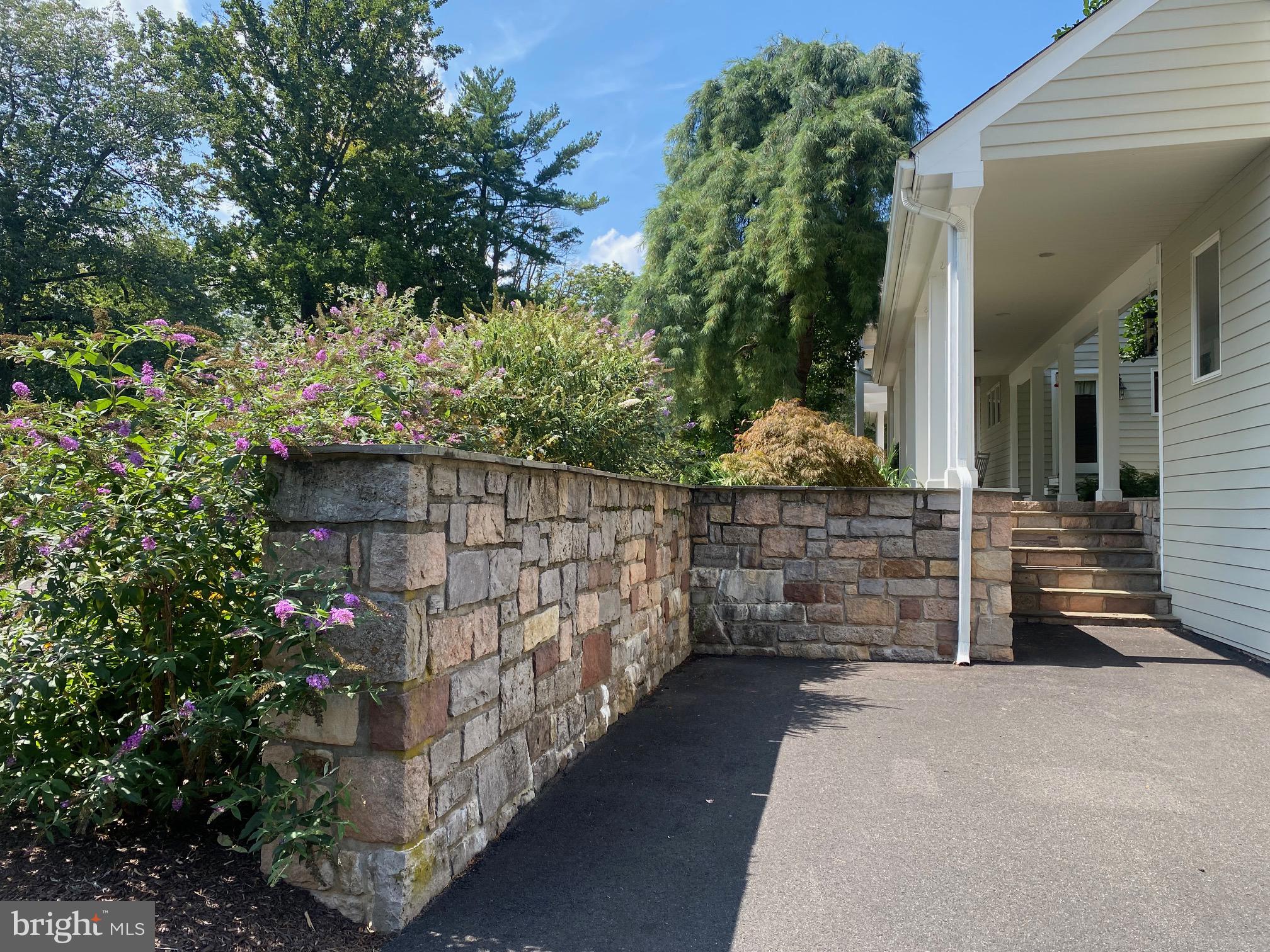 BLUE BELL - Residential