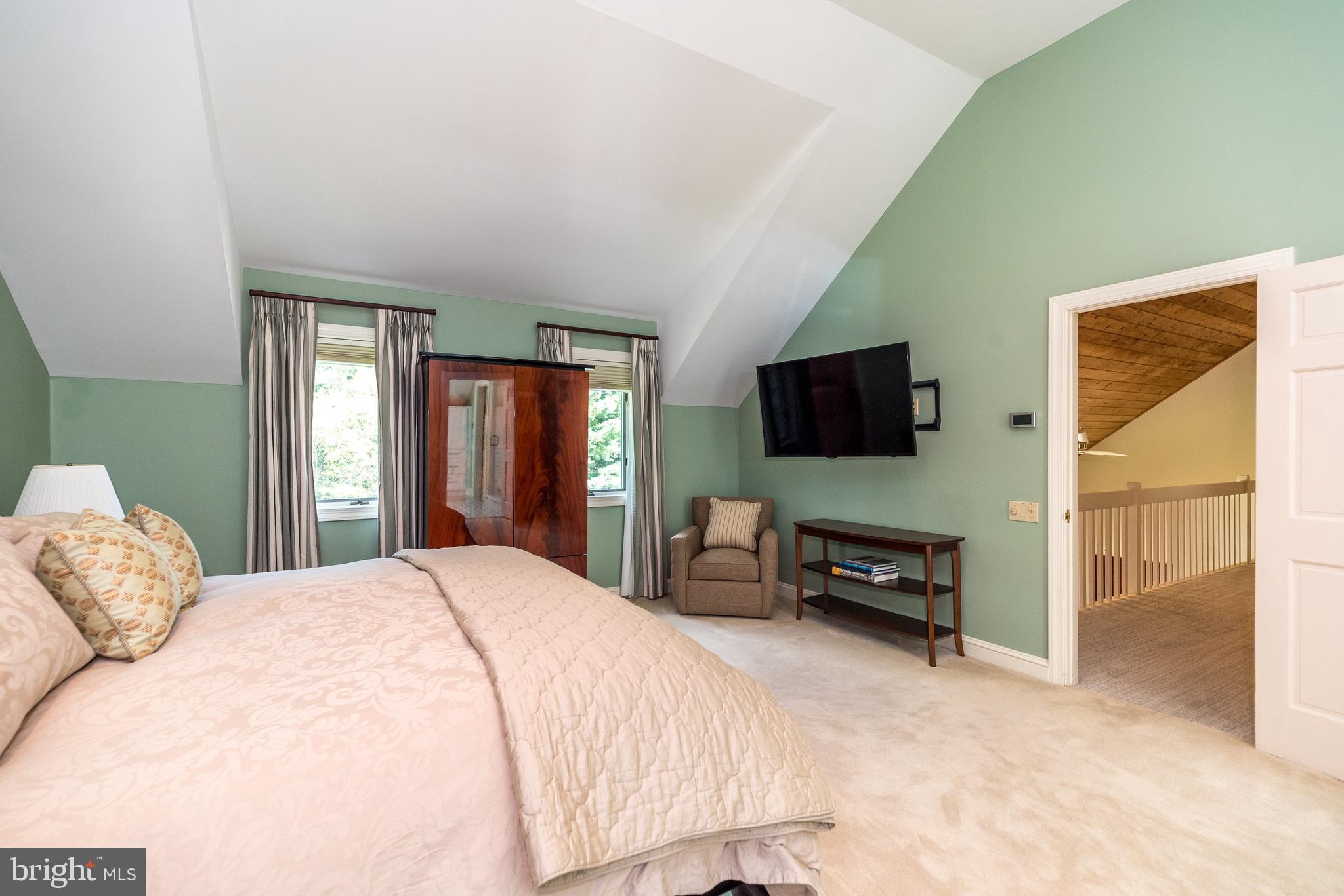 BLUE BELL - Residential