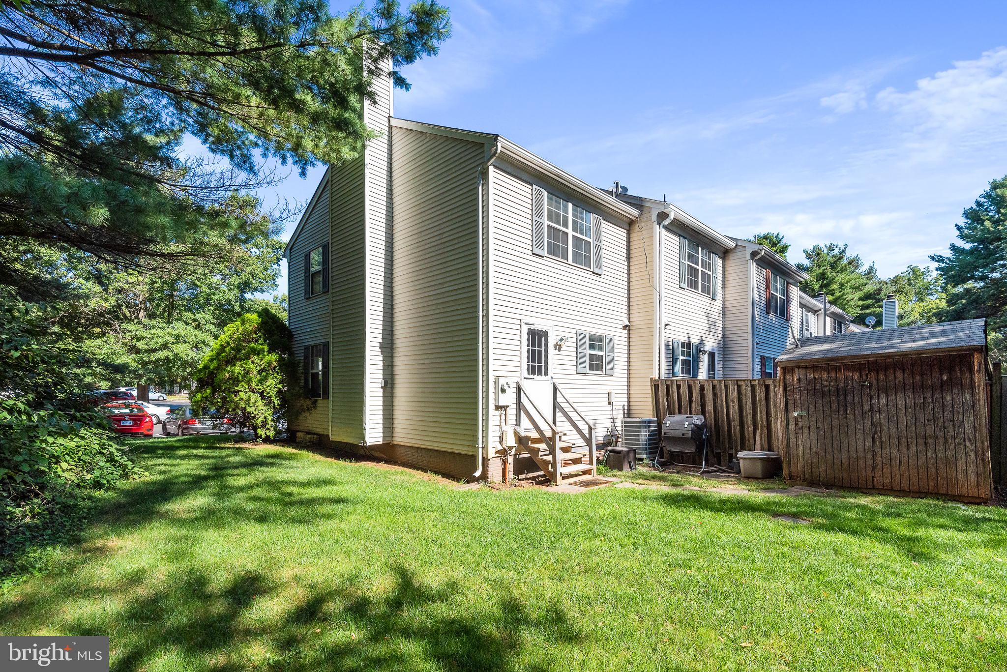 COUNTRYSIDE - Residential Lease