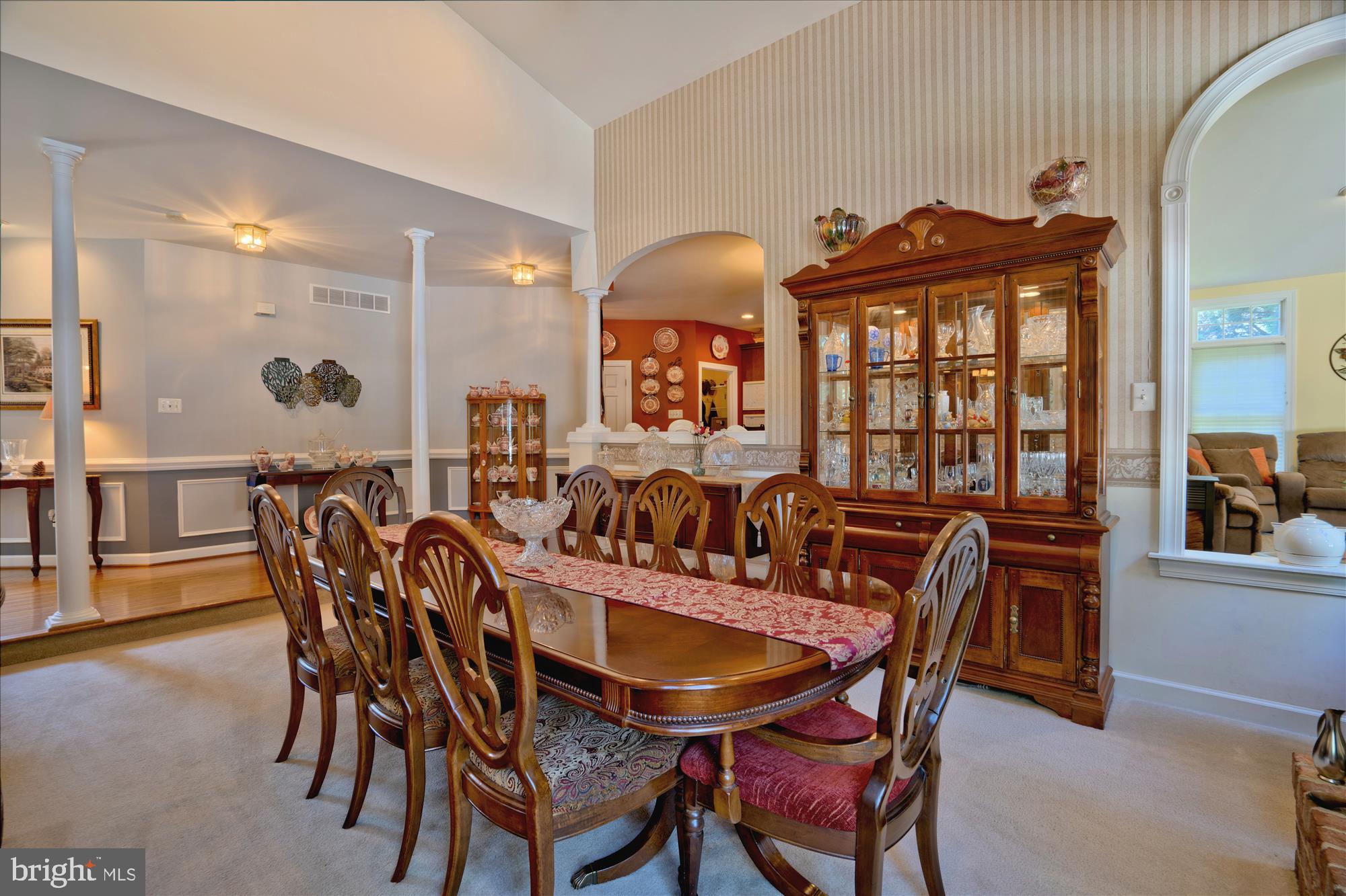 FOX VALLEY ESTATES - Residential