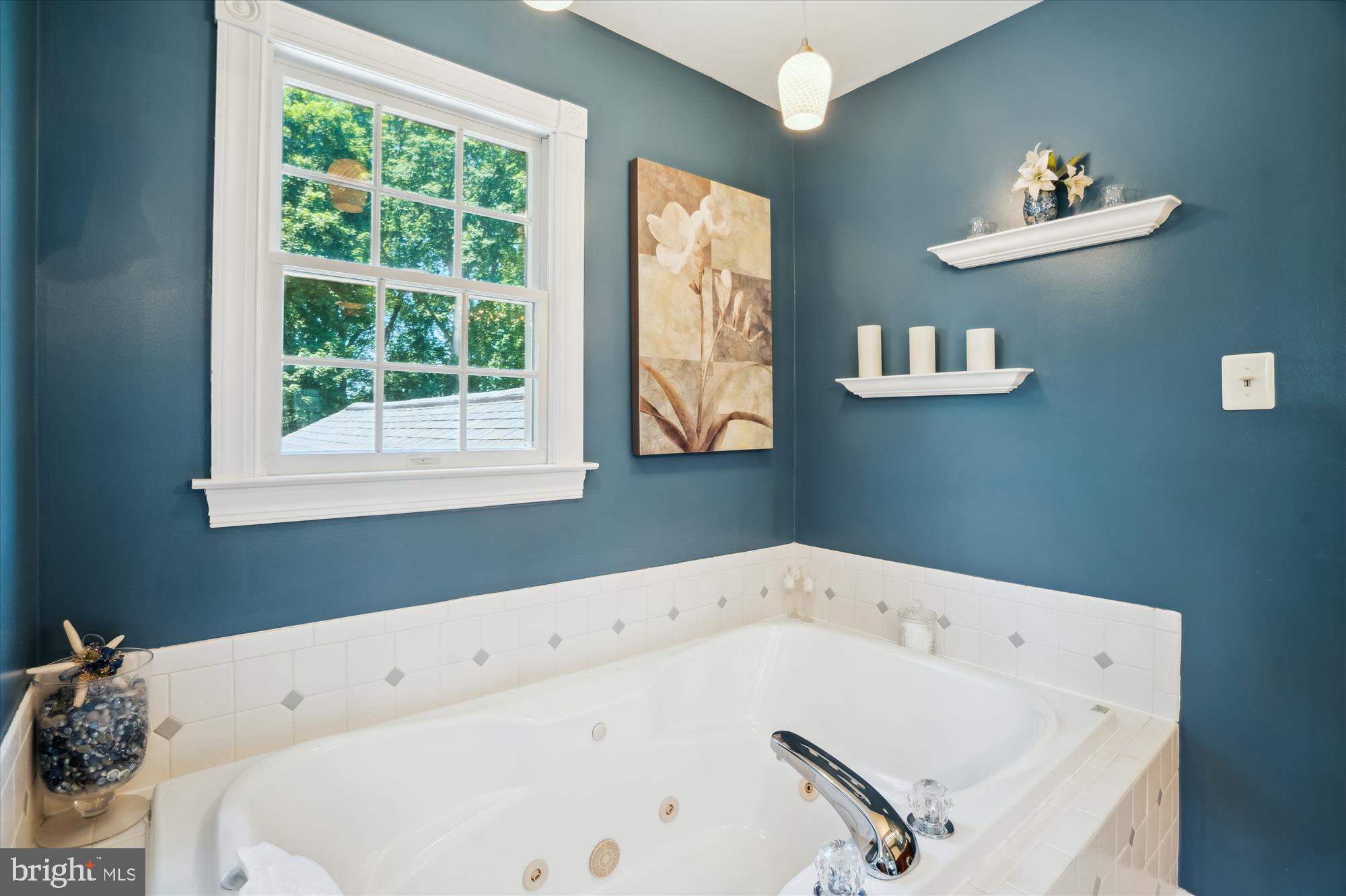 FOX VALLEY ESTATES - Residential