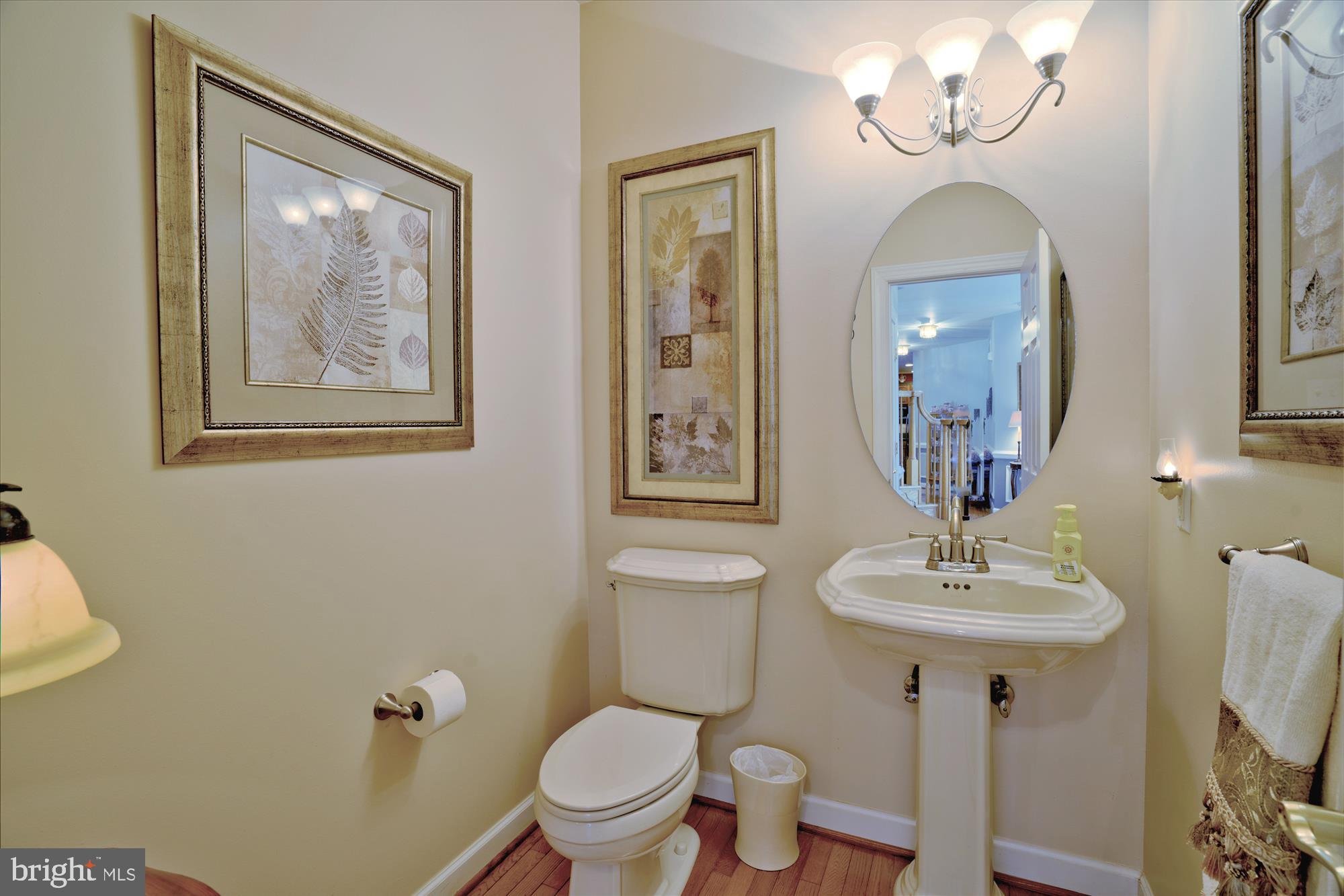 FOX VALLEY ESTATES - Residential