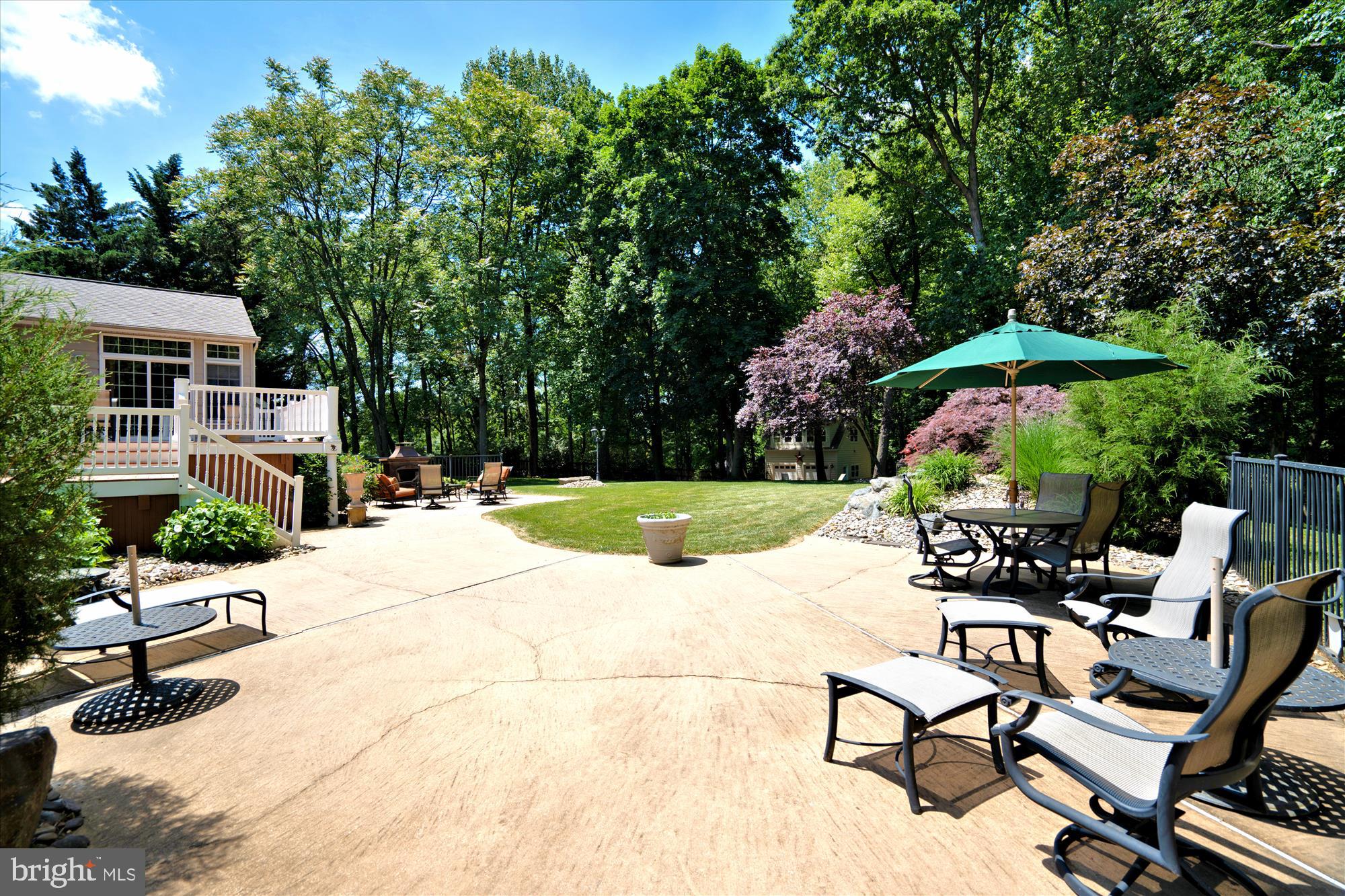 FOX VALLEY ESTATES - Residential