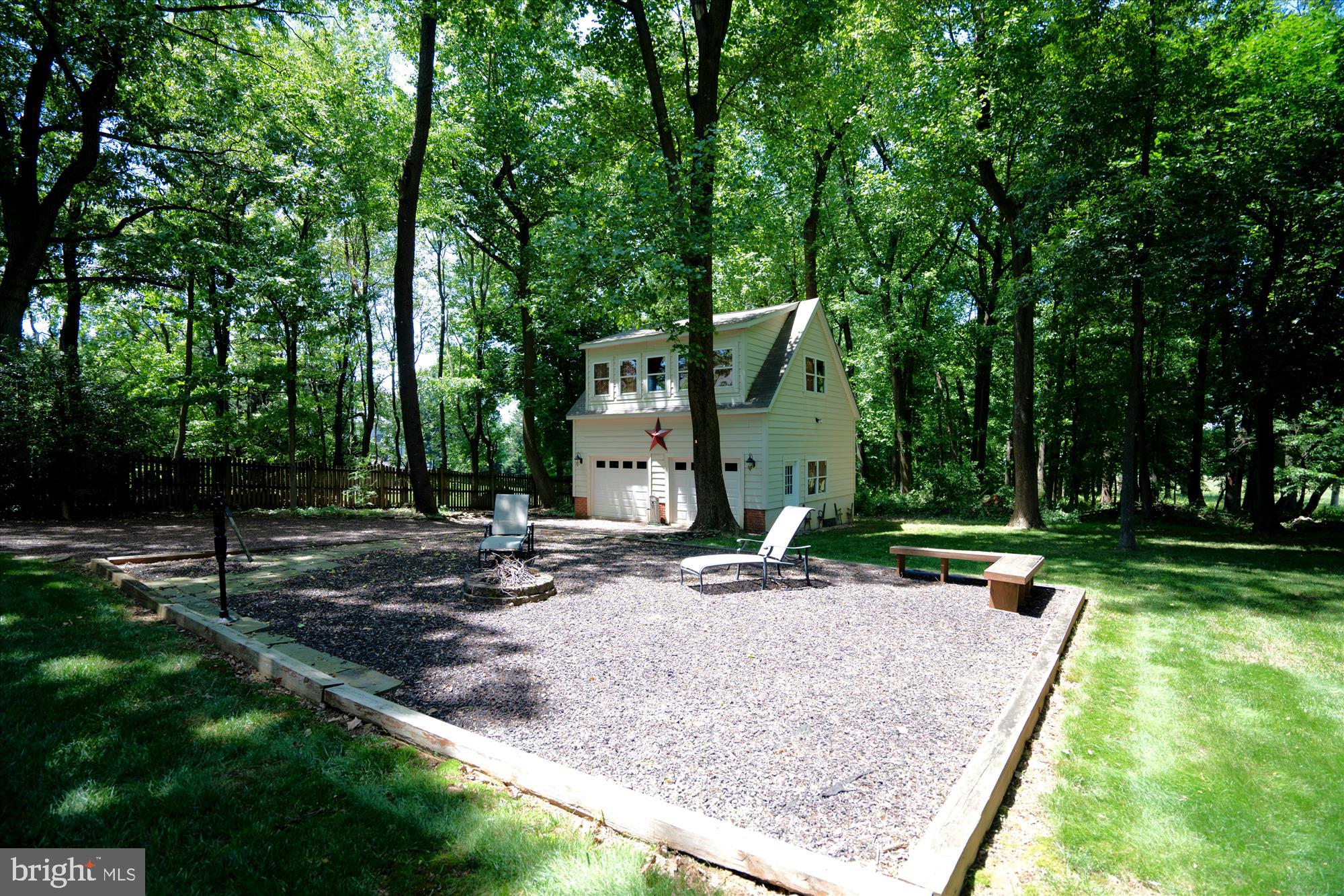 FOX VALLEY ESTATES - Residential