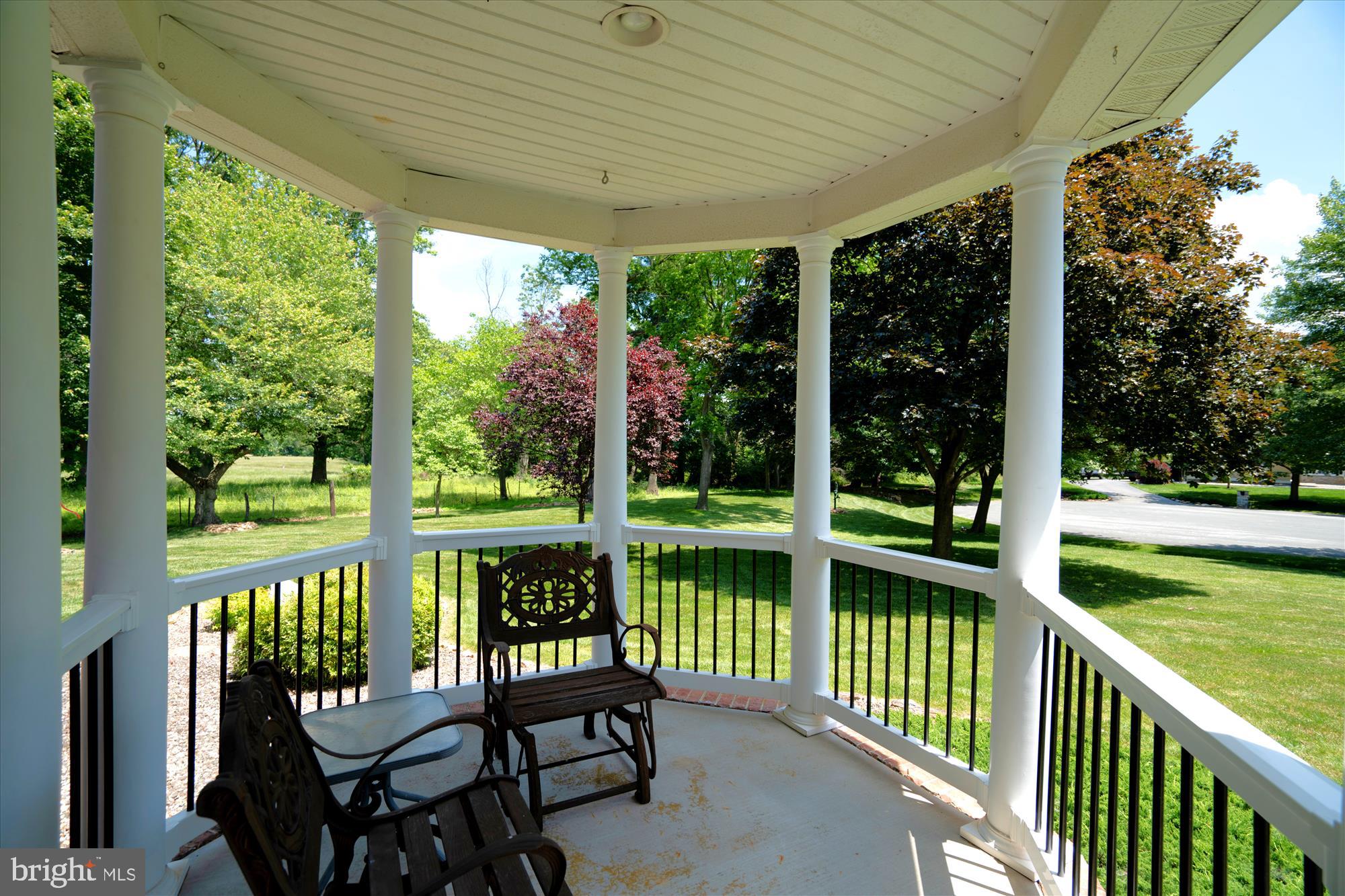 FOX VALLEY ESTATES - Residential