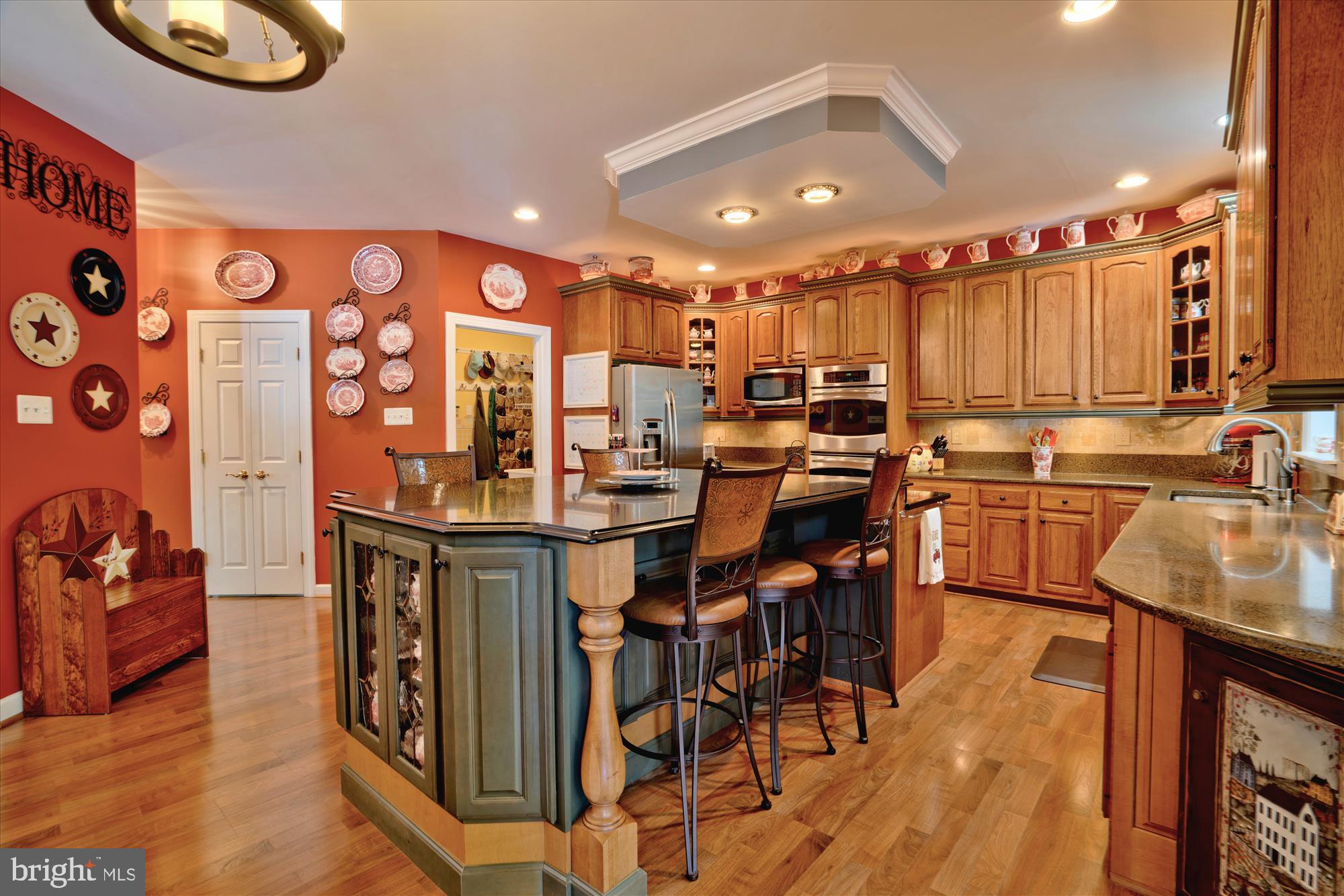 FOX VALLEY ESTATES - Residential