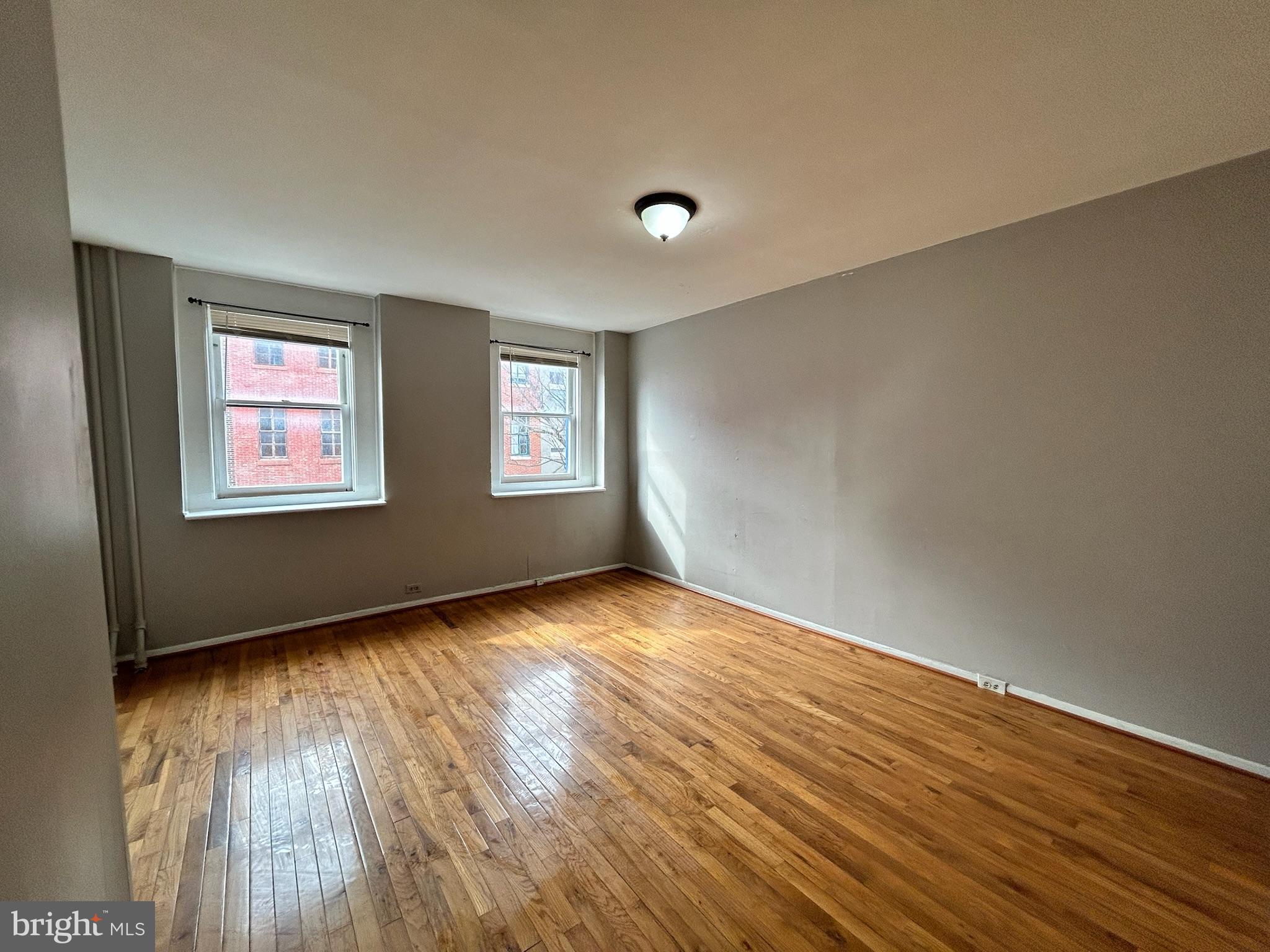 MADISON PARK HISTORIC DISTRICT - Residential Lease