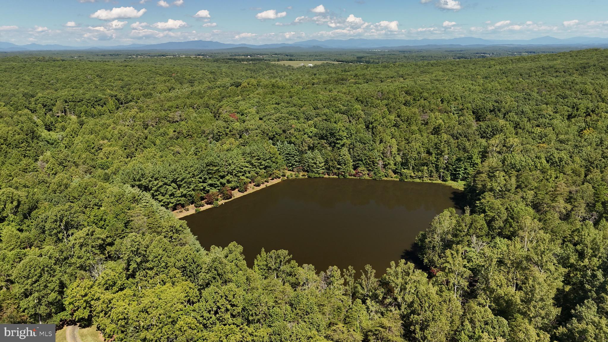 2082 LITTLE DOGWOOD ROAD