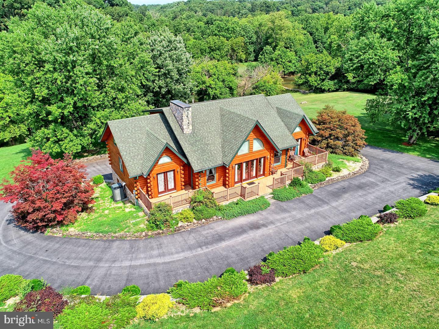 HIDDEN RIVER - Residential