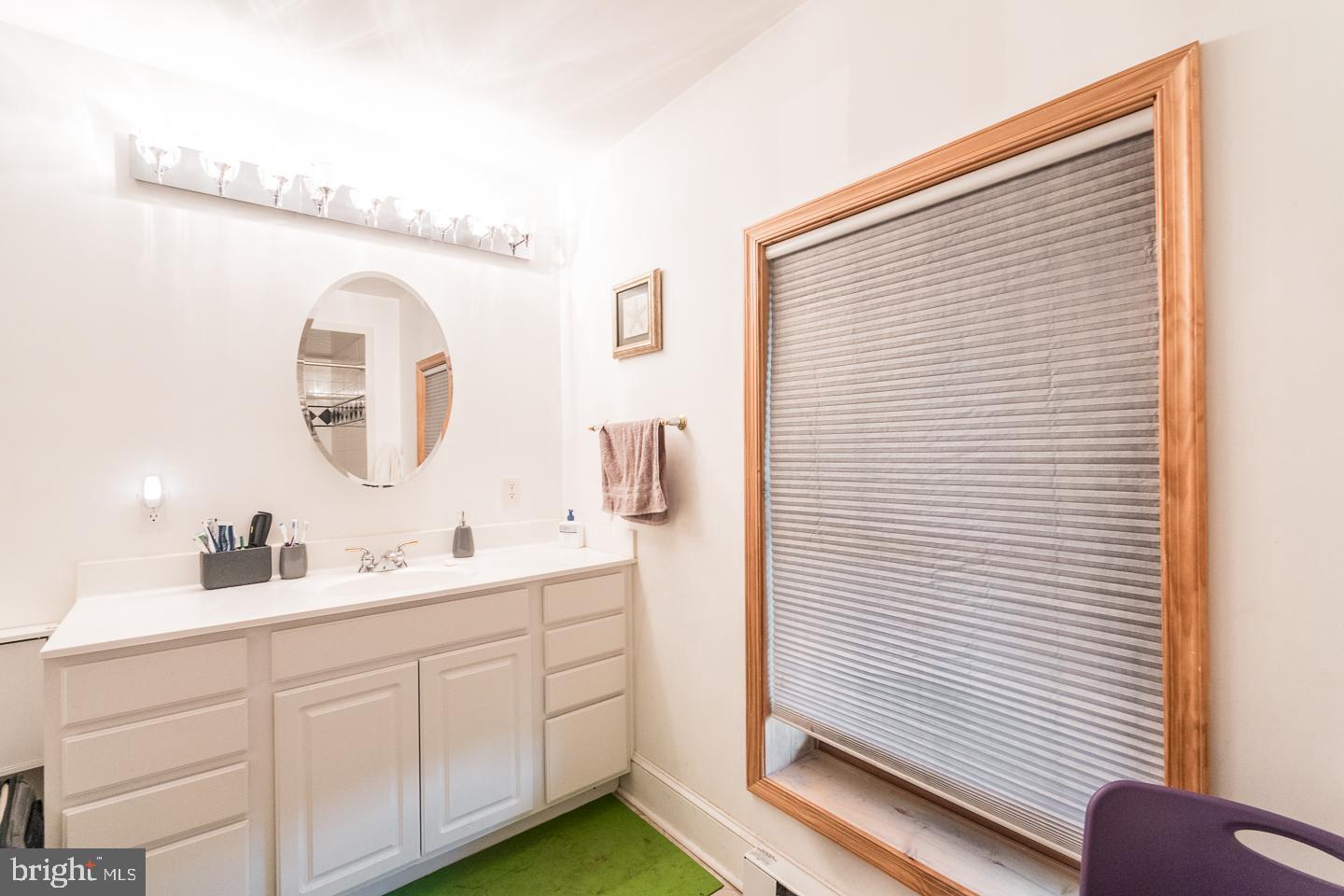 HIDDEN RIVER - Residential