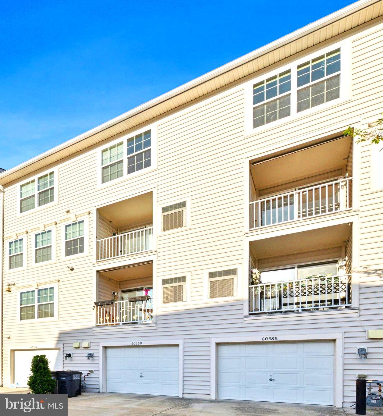 CENTREVILLE CROSSING - Residential